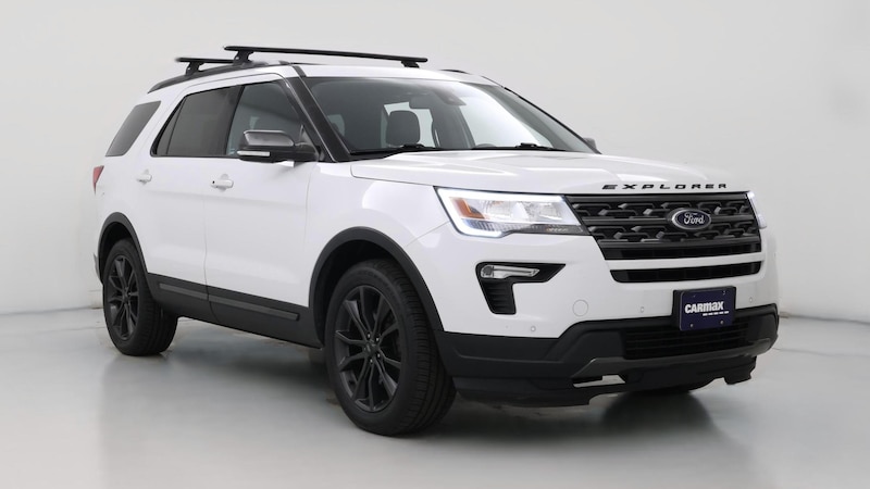2018 Ford Explorer XLT Hero Image