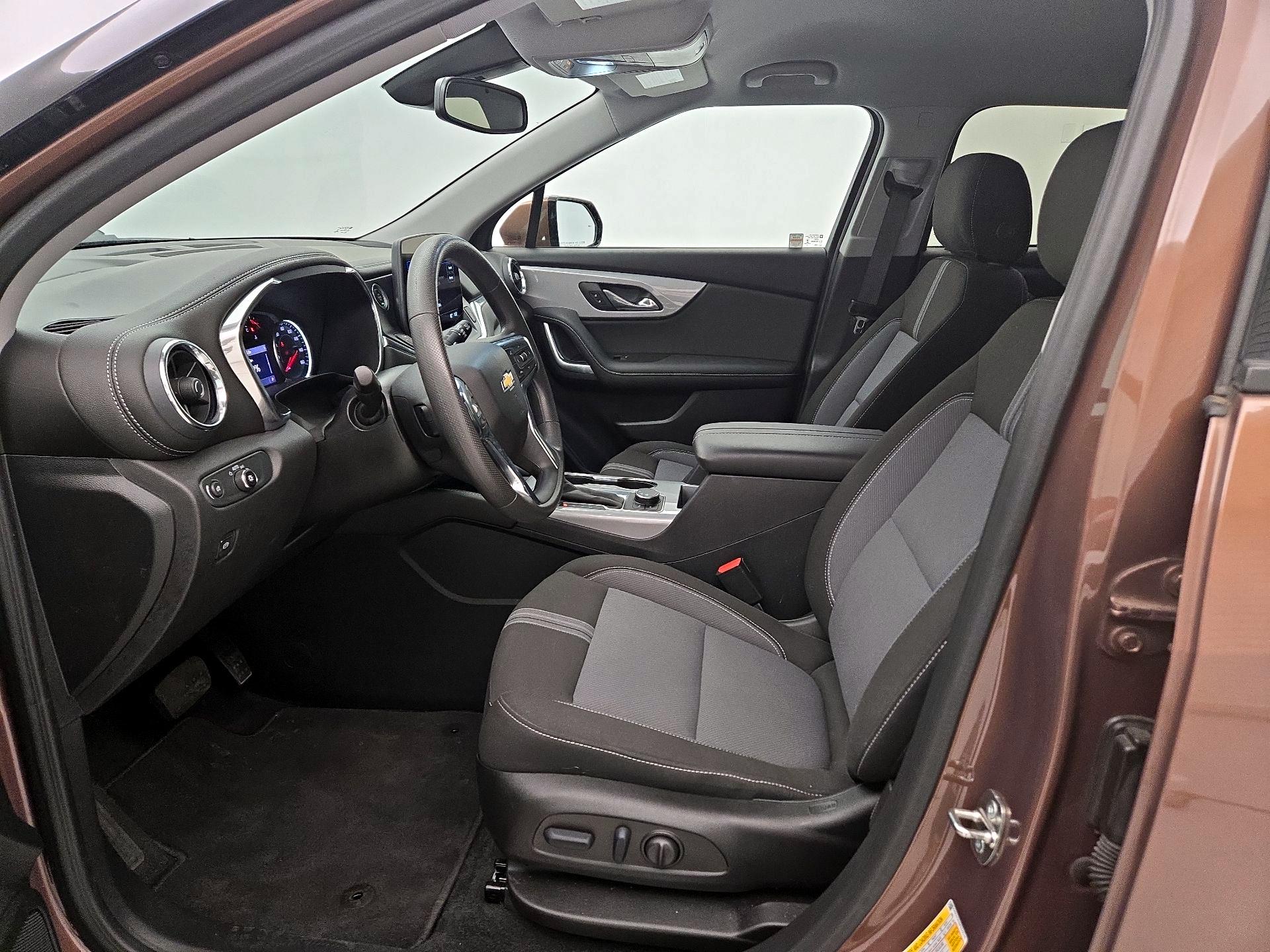 Thumbnail: 2023 Chevrolet Blazer - 11
