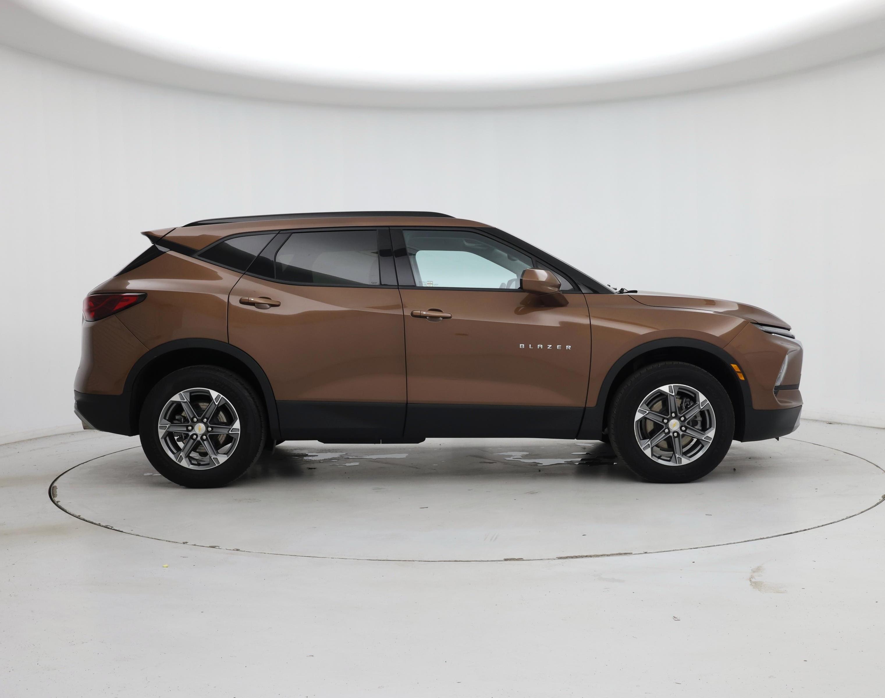 Thumbnail: 2023 Chevrolet Blazer - 7