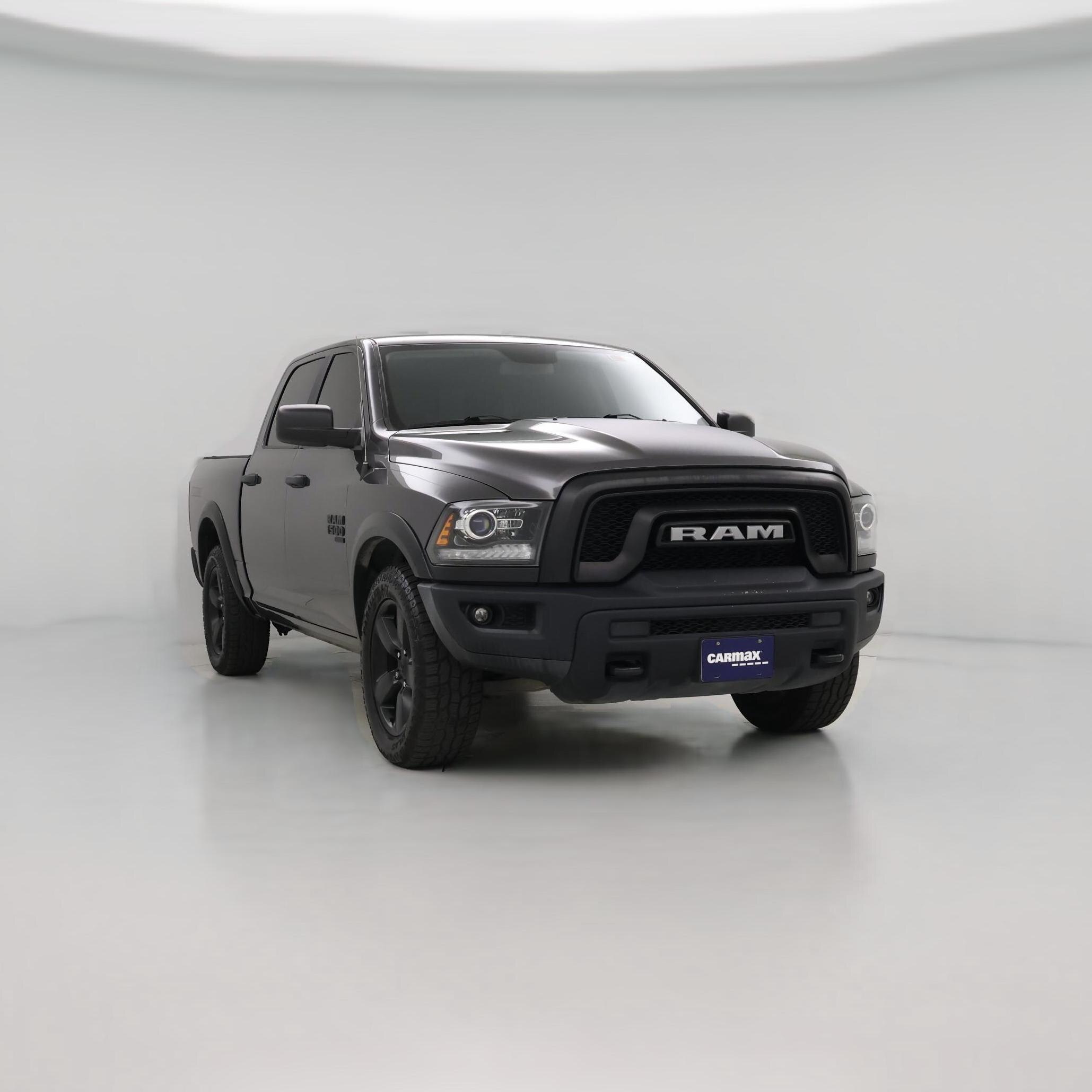 Thumbnail: 2020 RAM 1500 Classic - 1