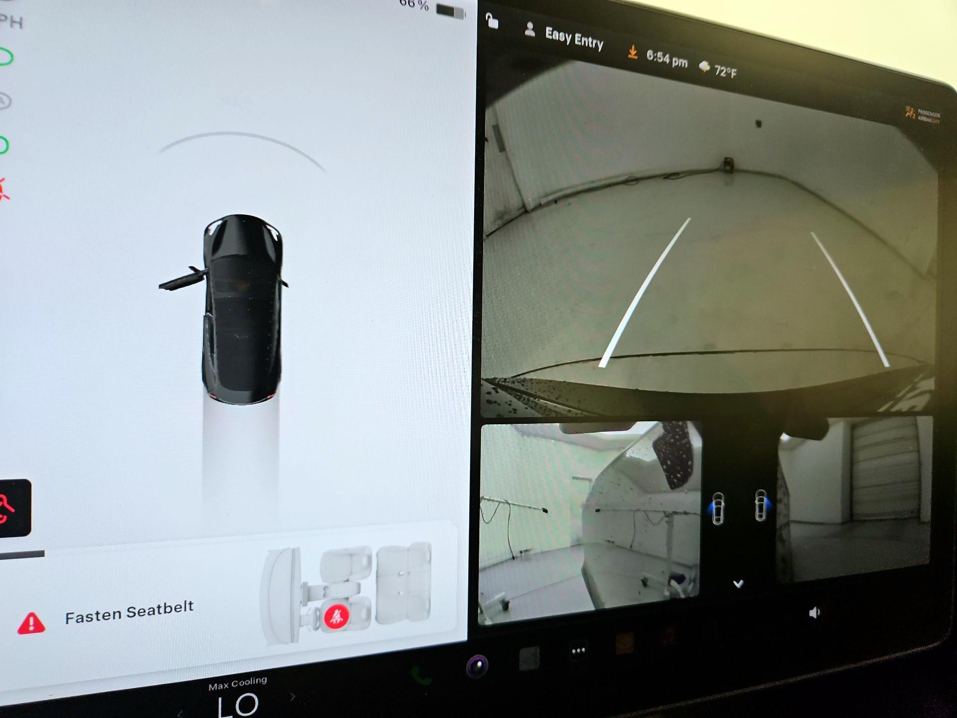 Thumbnail: 2021 Tesla Model 3 - 14