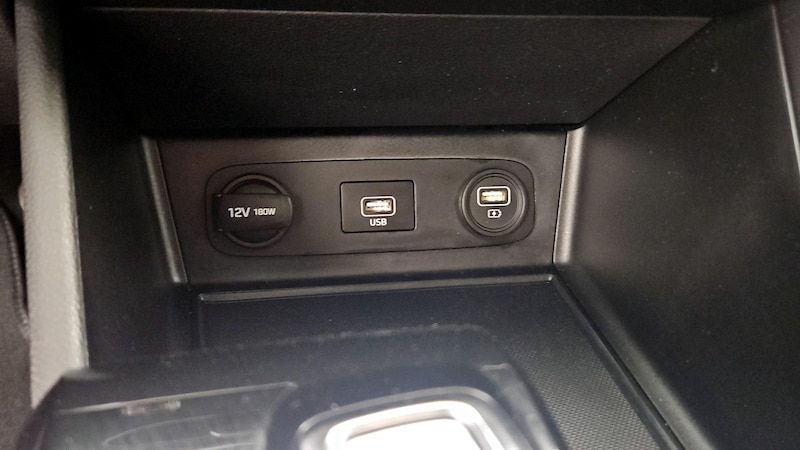 2020 Hyundai Sonata SE 18