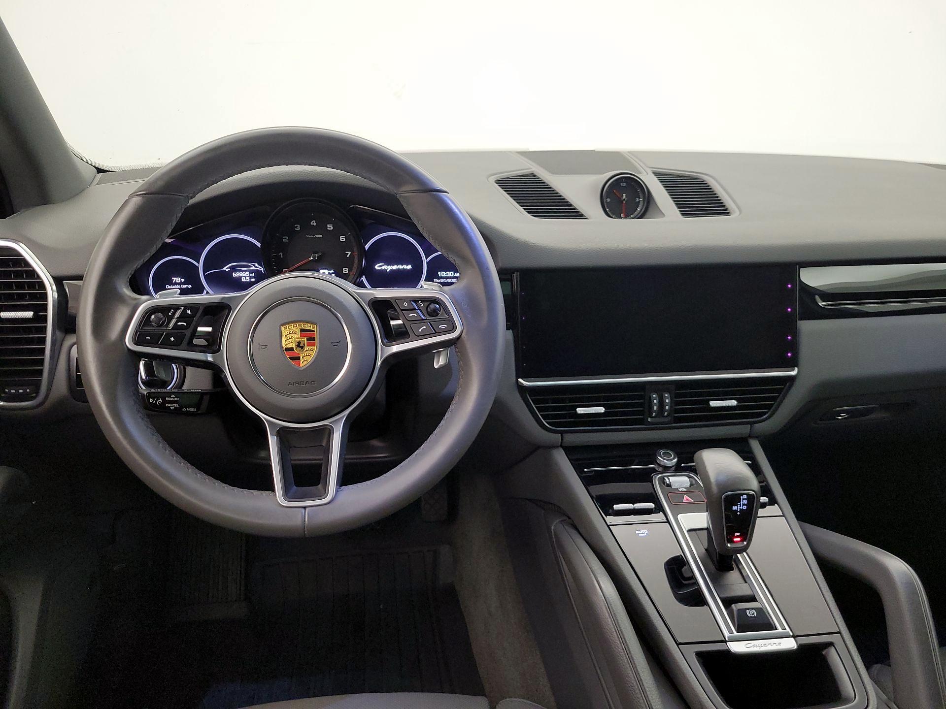 Thumbnail: 2021 Porsche Cayenne - 10