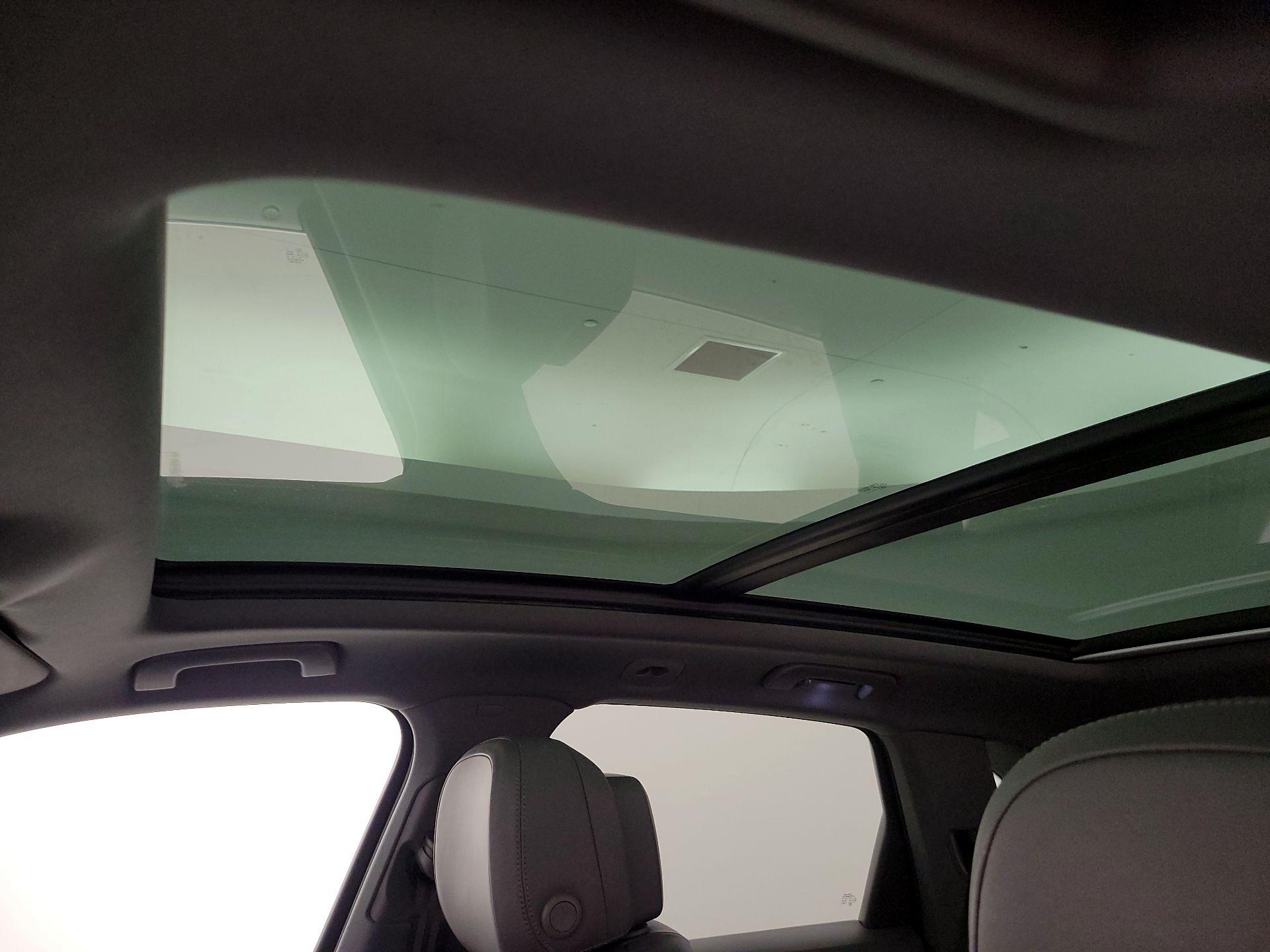 Thumbnail: 2021 Porsche Cayenne - 20