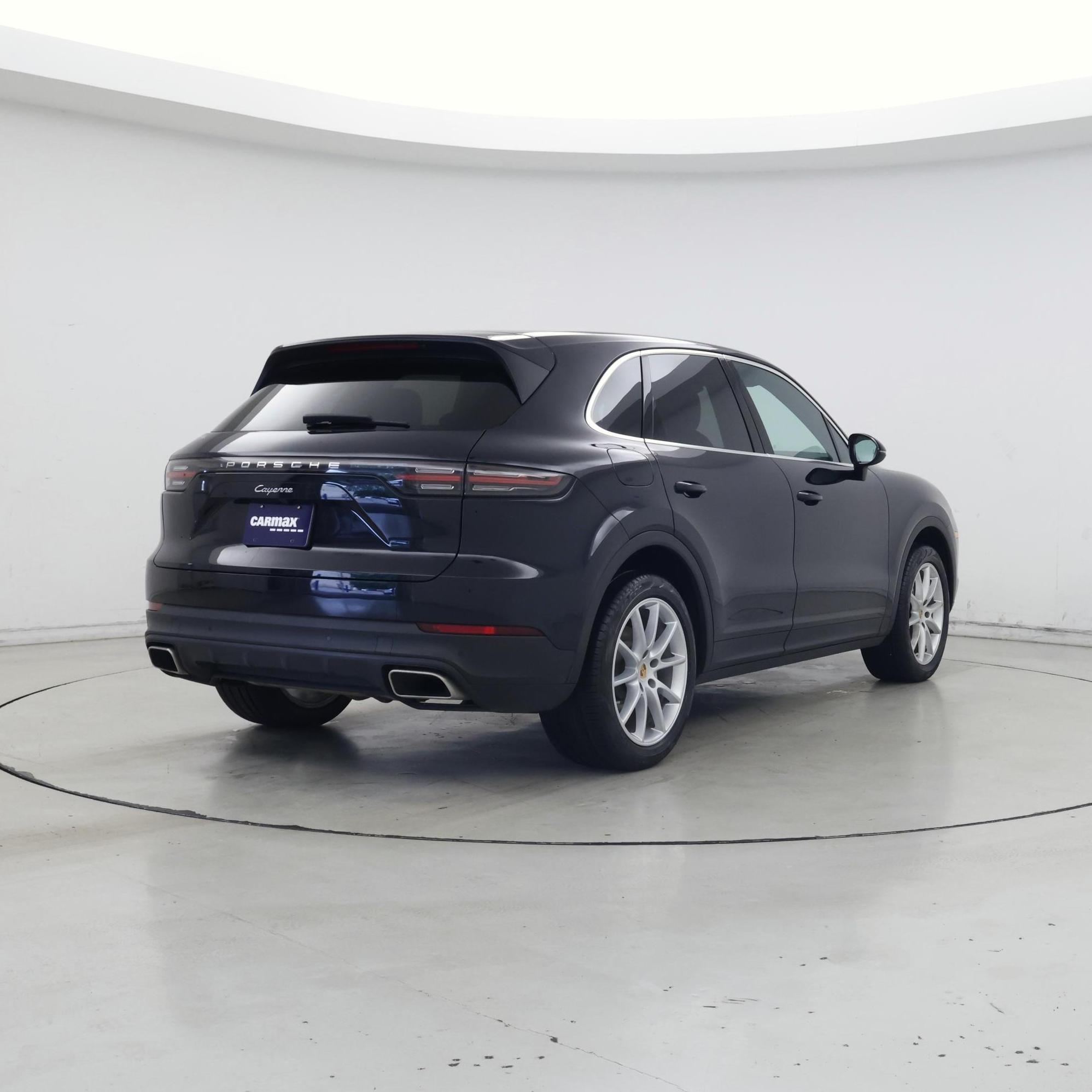 Thumbnail: 2021 Porsche Cayenne - 8