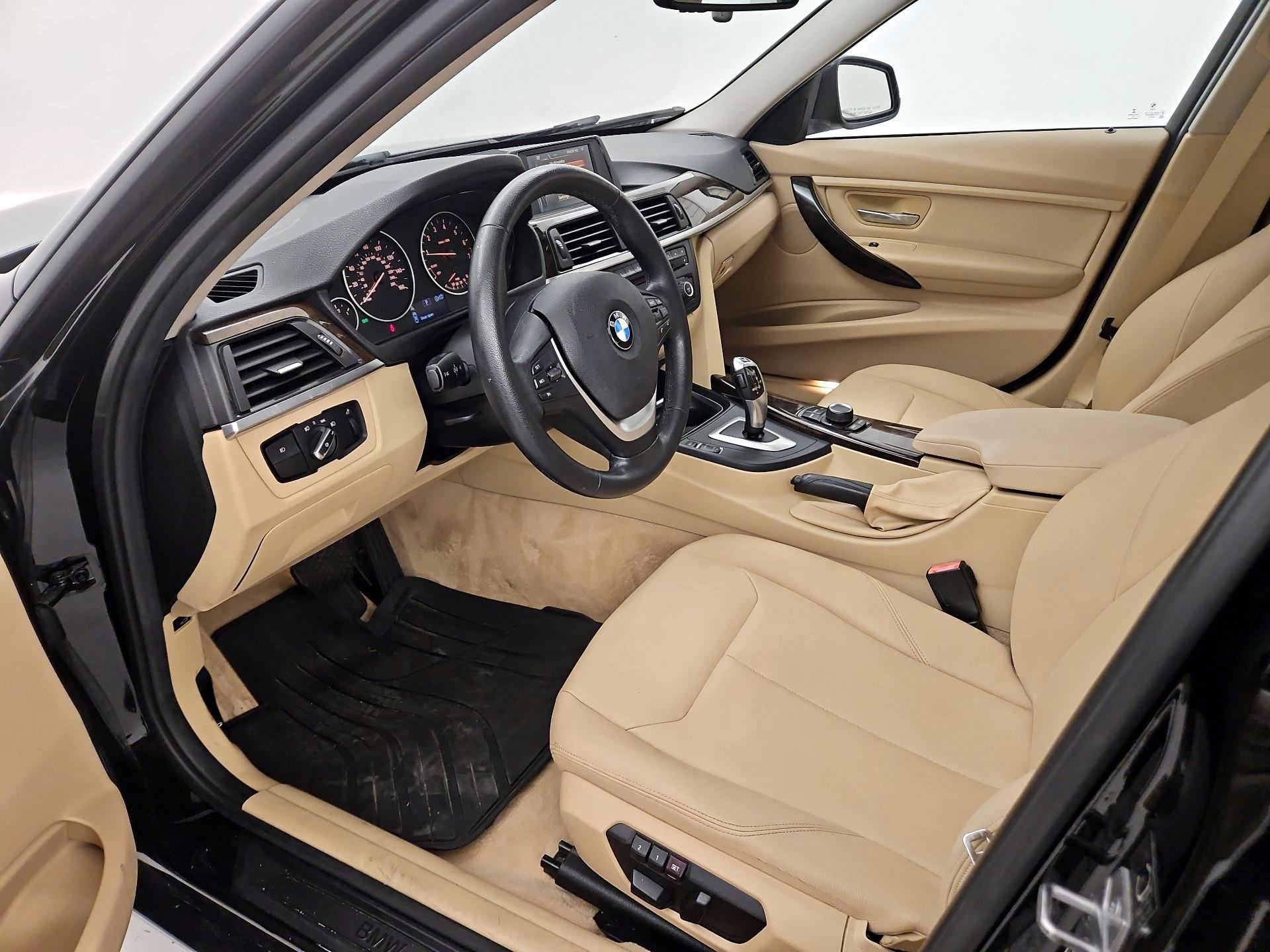 Thumbnail: 2015 BMW 3 Series - 11