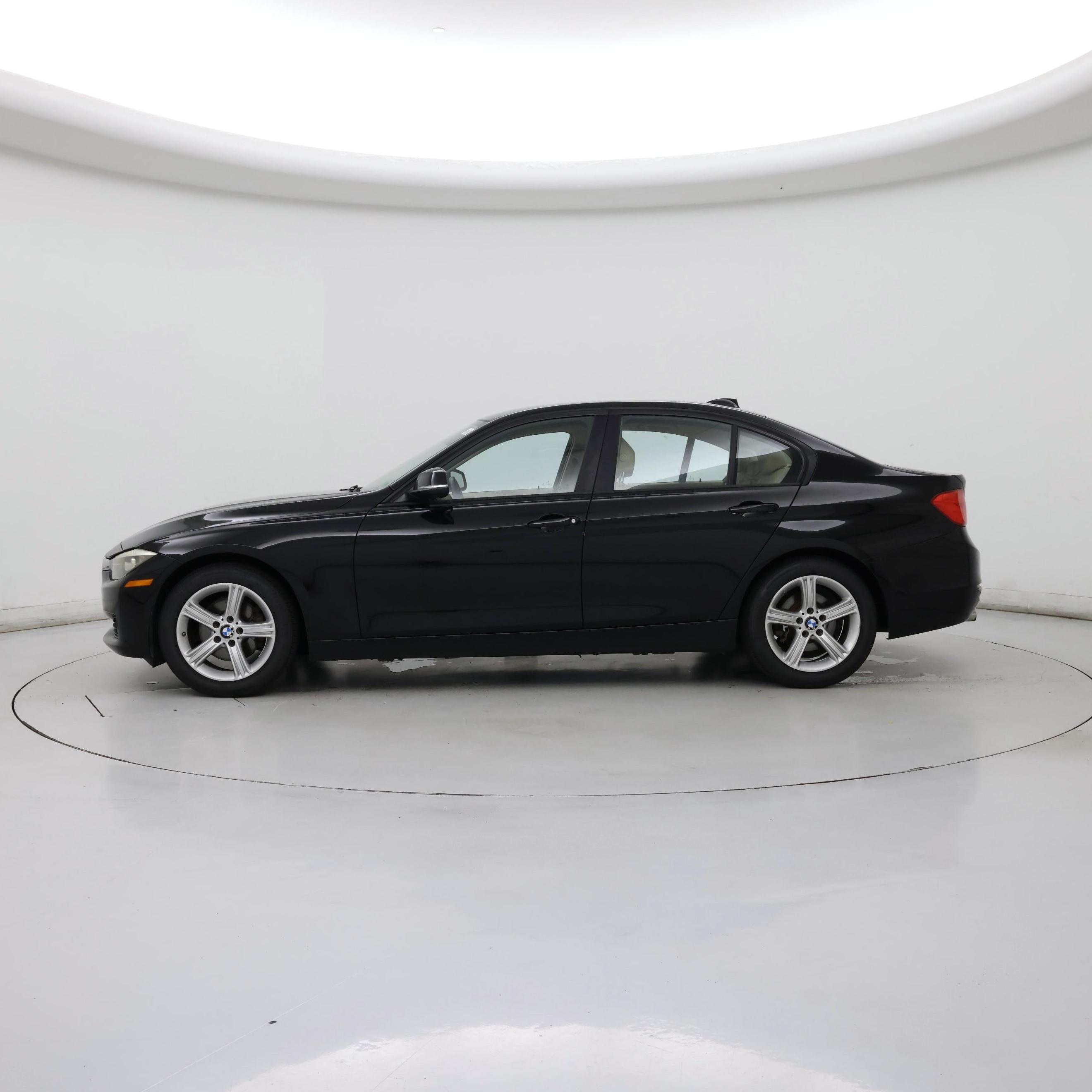 Thumbnail: 2015 BMW 3 Series - 3