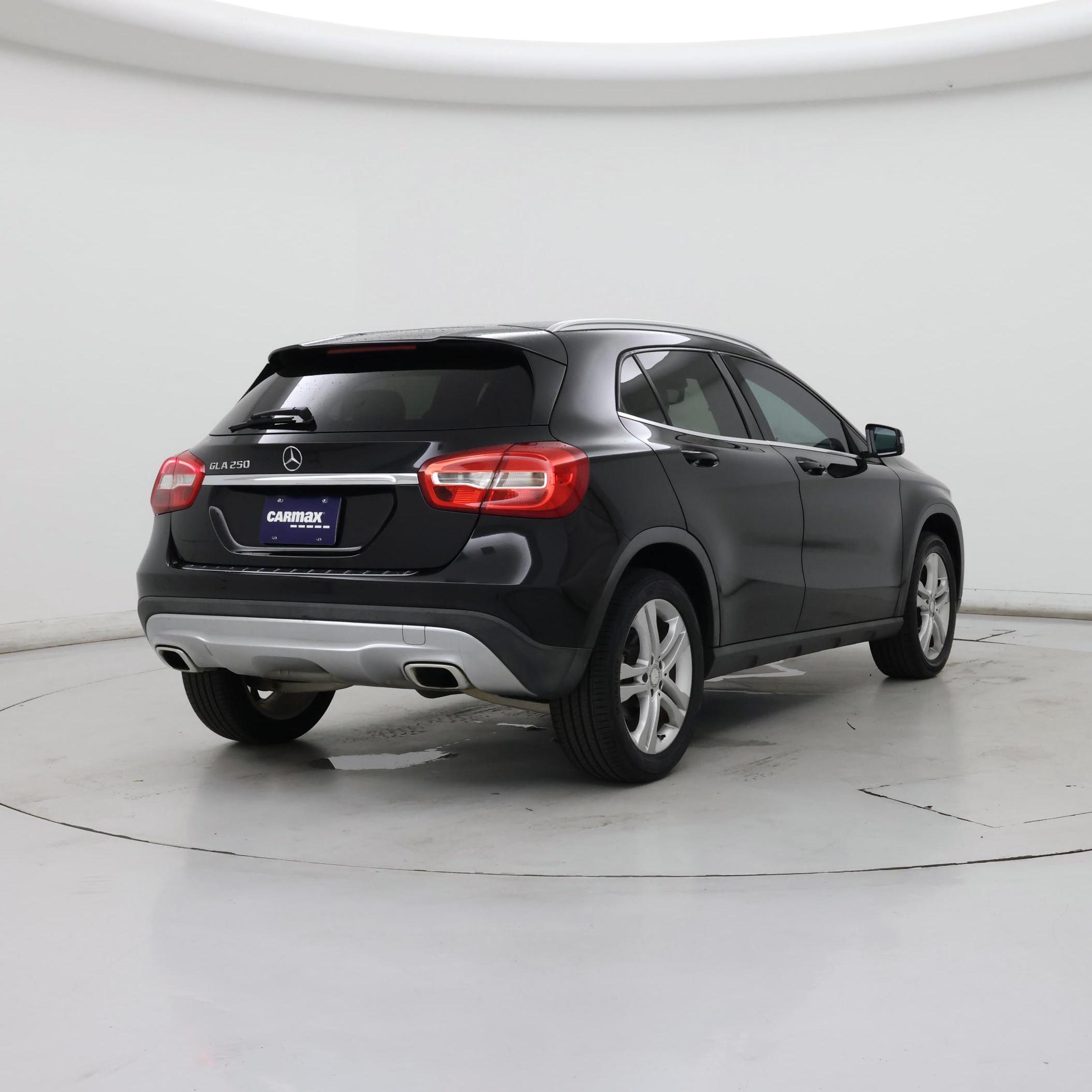 Thumbnail: 2015 Mercedes-Benz GLA - 8