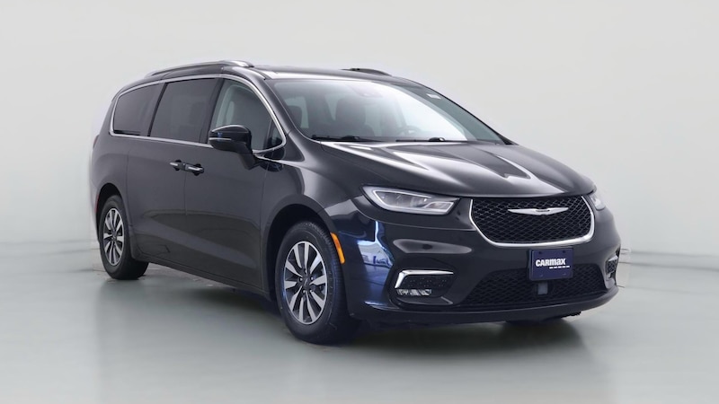 2021 Chrysler Pacifica Touring L Hero Image
