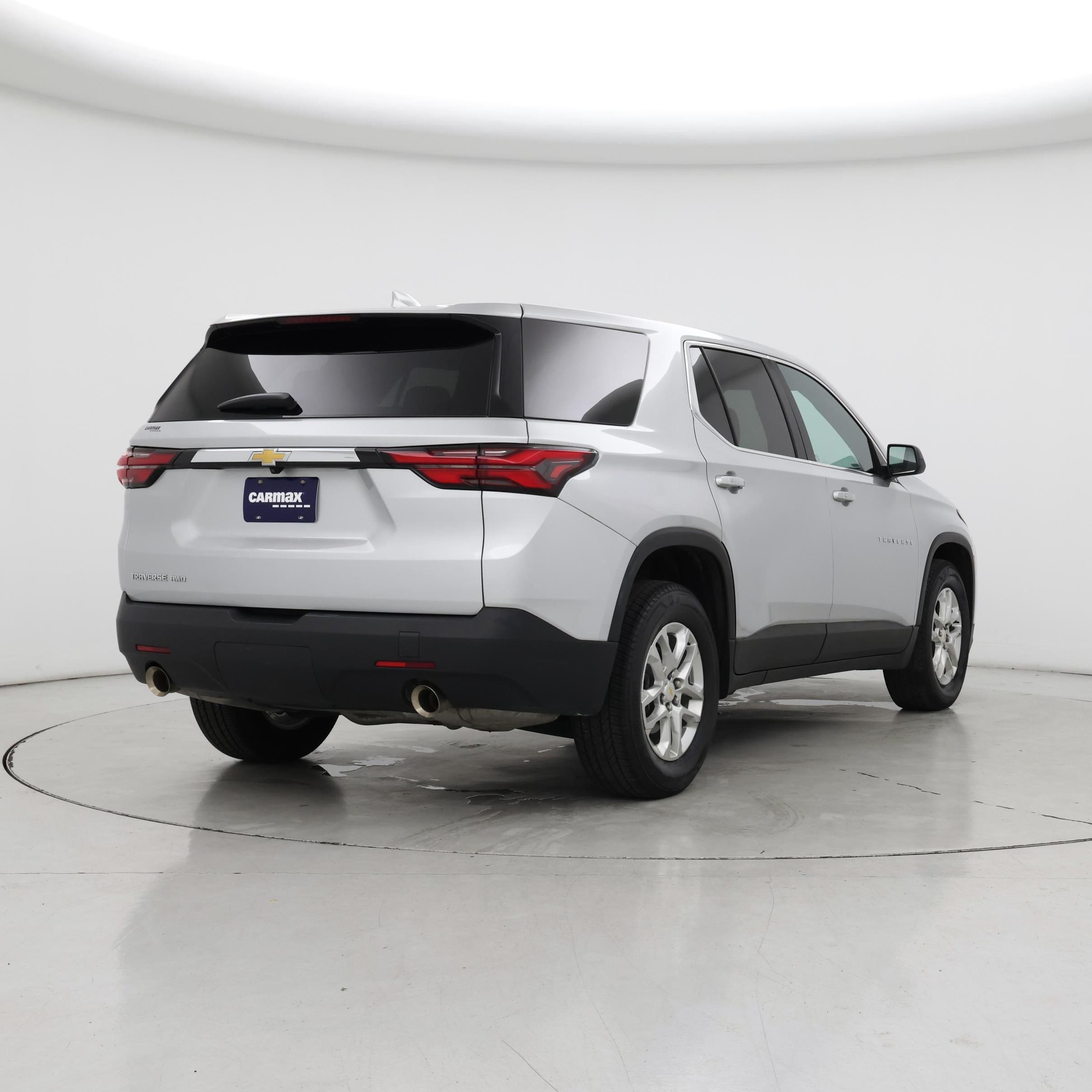 Thumbnail: 2022 Chevrolet Traverse - 8