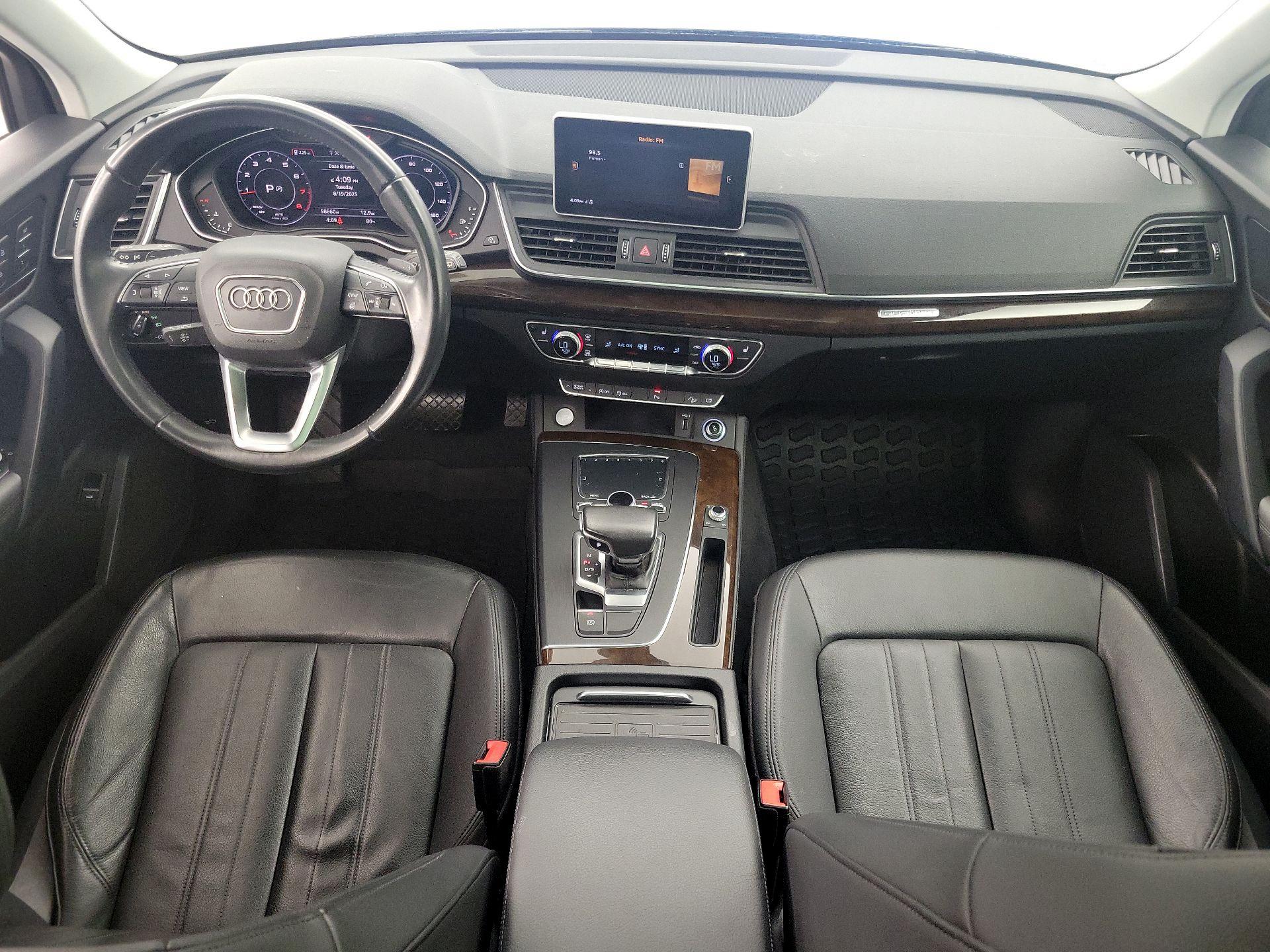 Thumbnail: 2019 Audi Q5 - 9