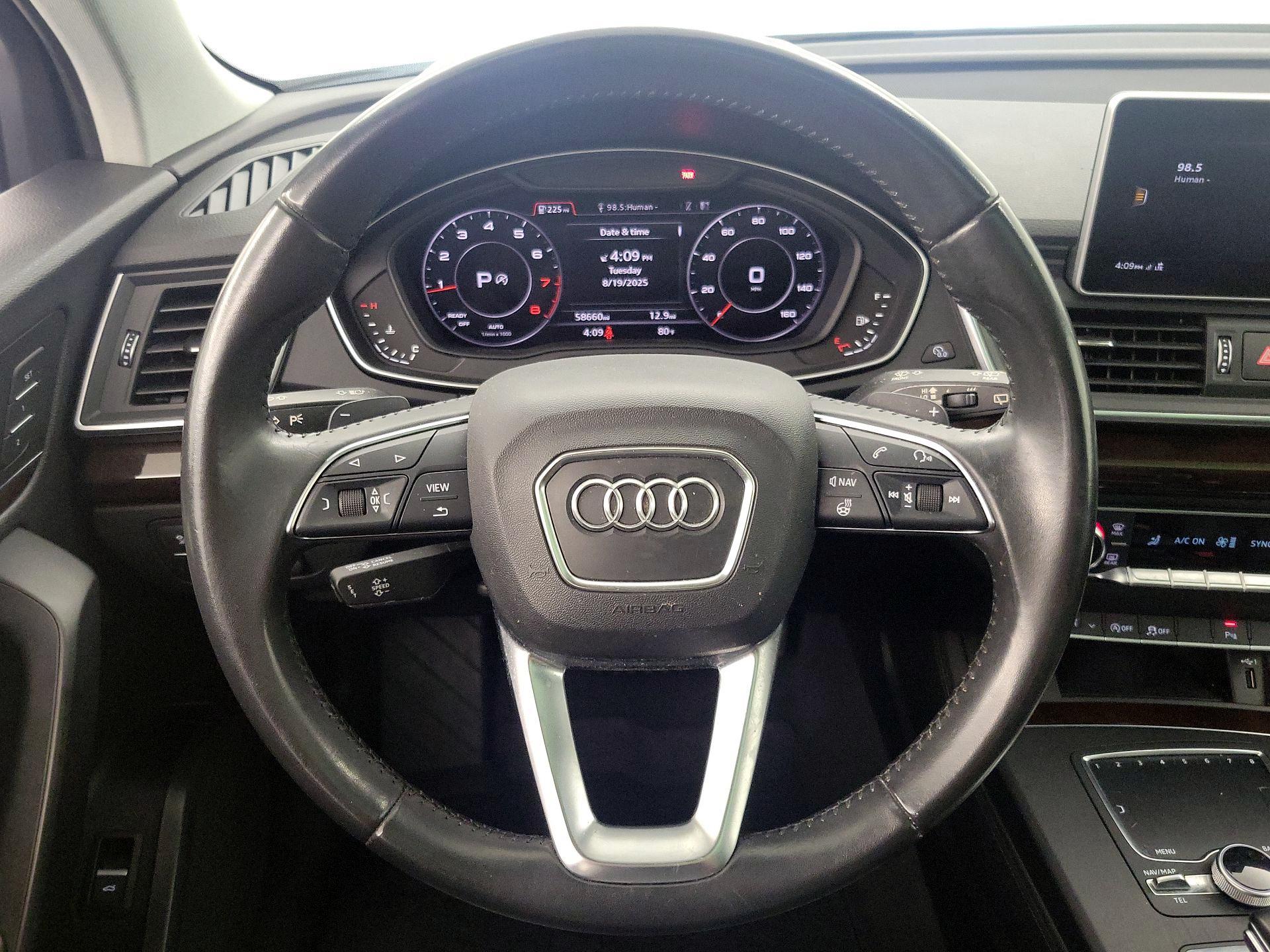 Thumbnail: 2019 Audi Q5 - 10