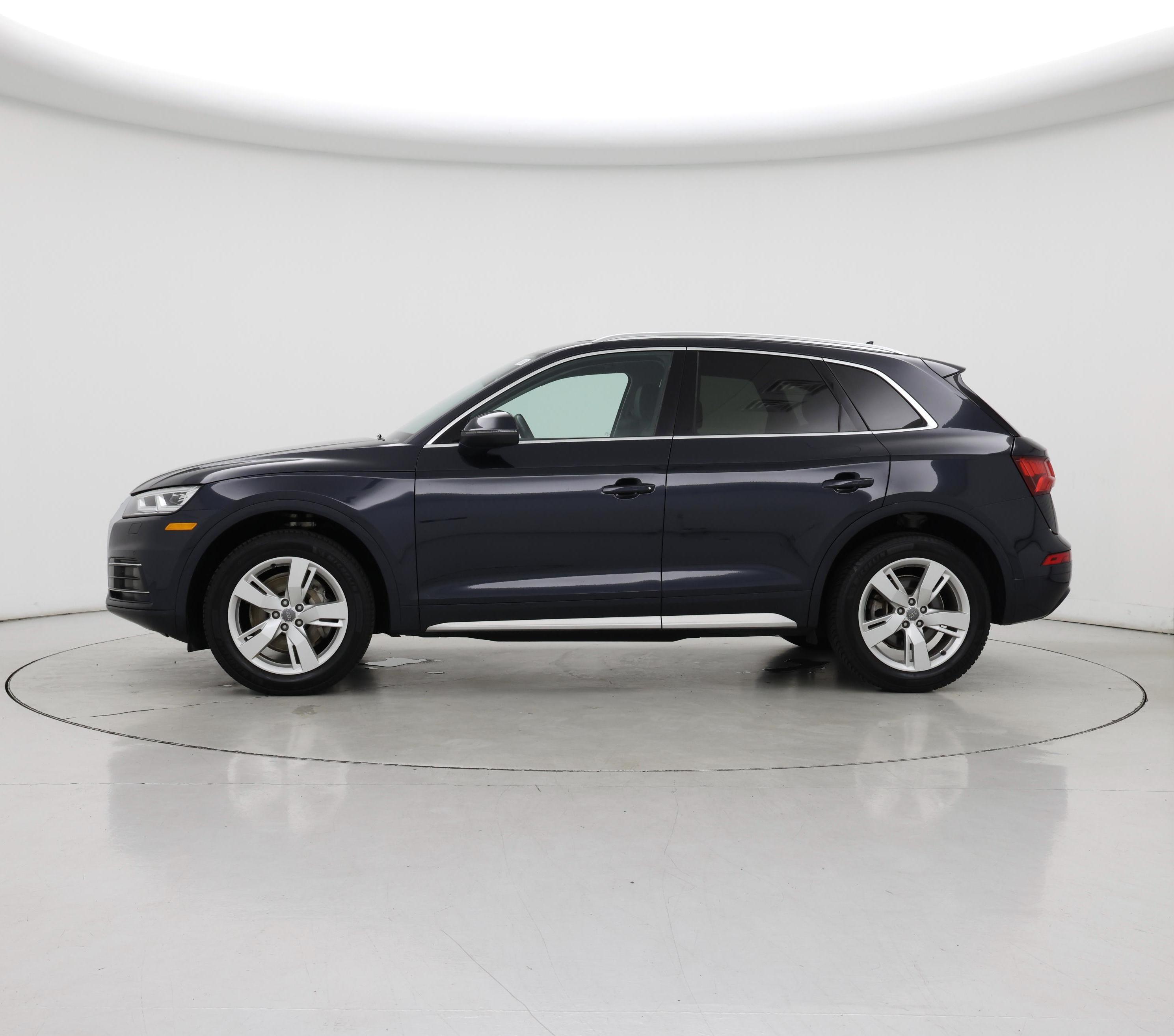 Thumbnail: 2019 Audi Q5 - 3