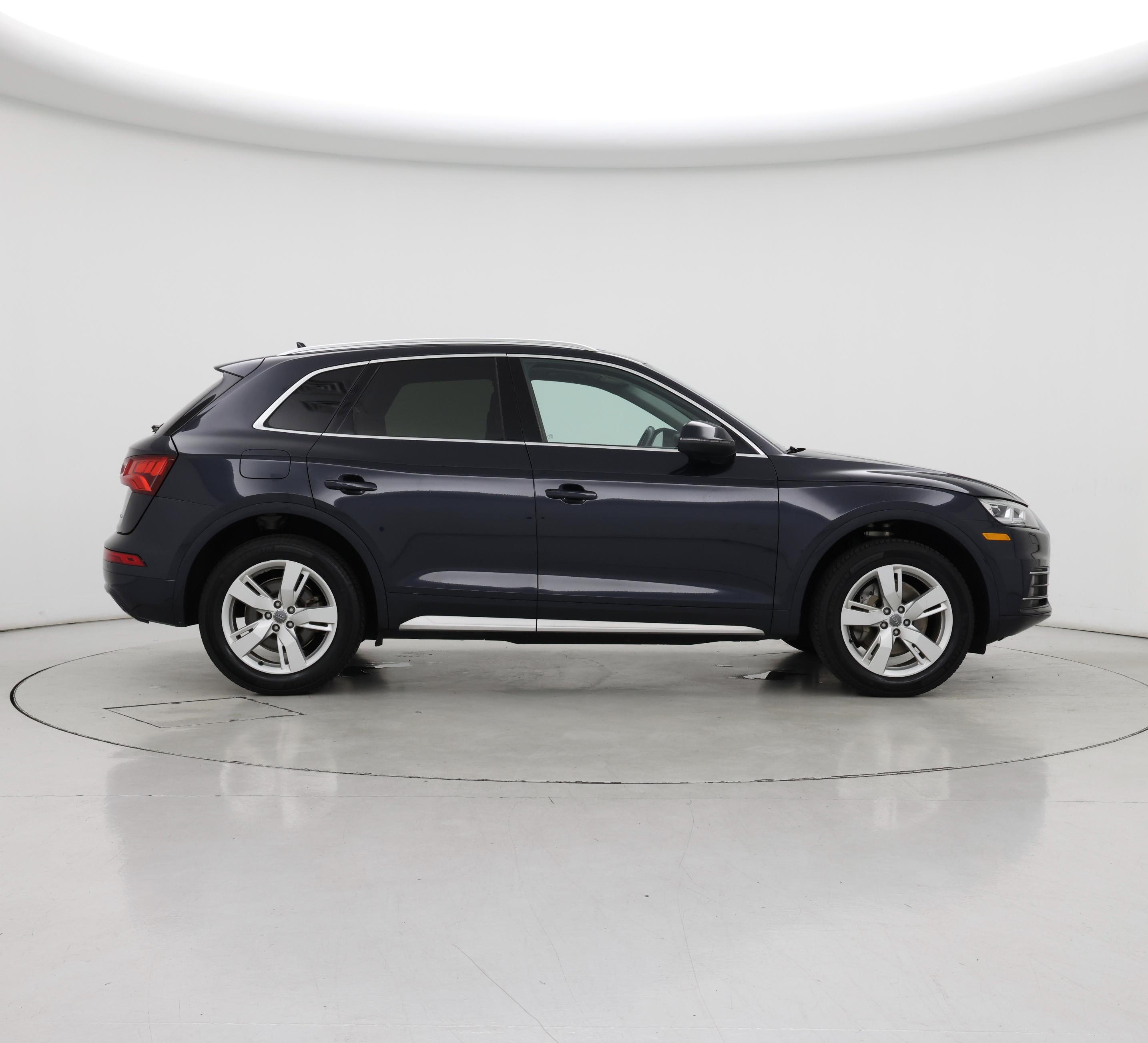 Thumbnail: 2019 Audi Q5 - 7
