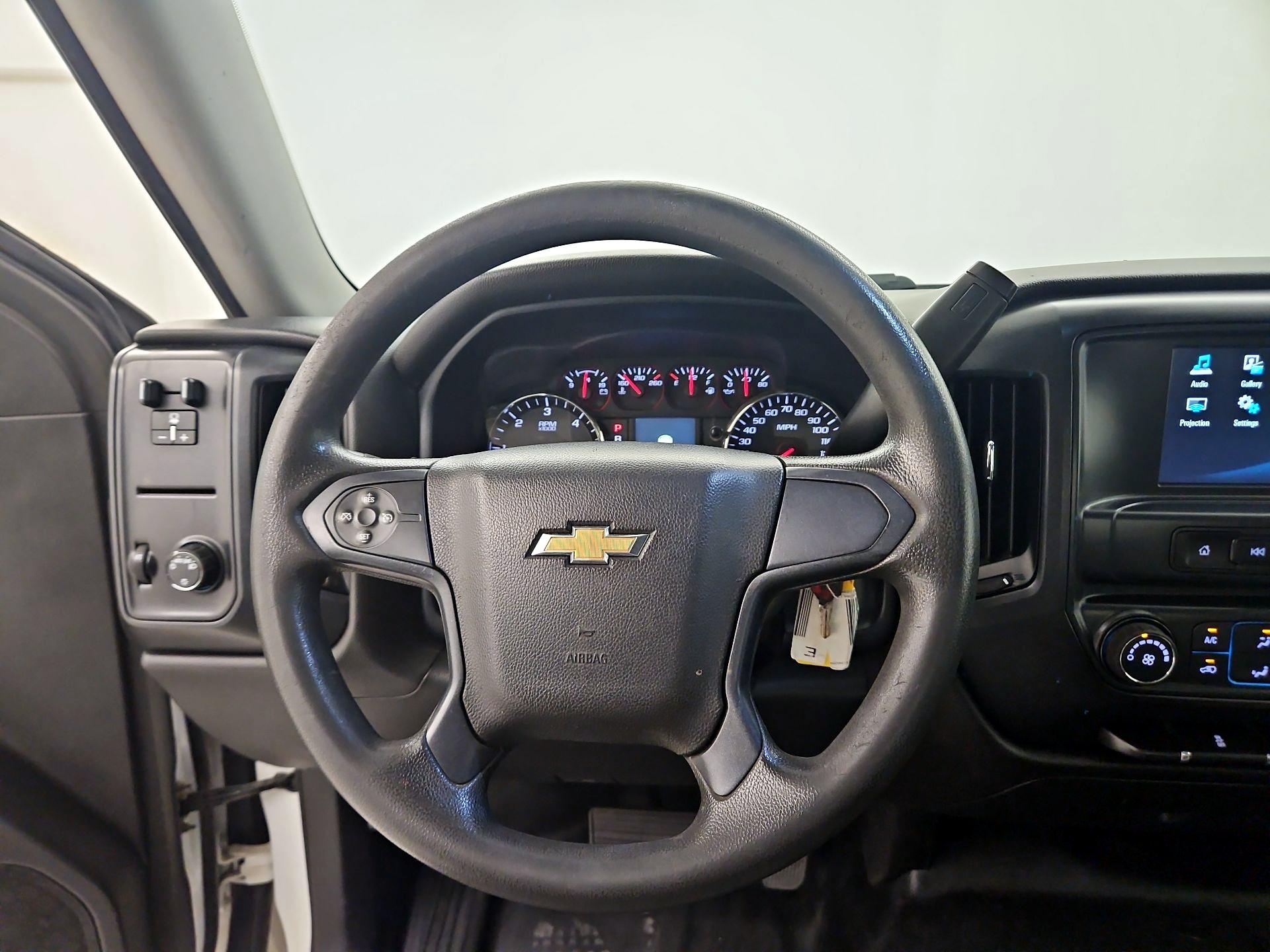 Thumbnail: 2017 Chevrolet Silverado 1500 - 10