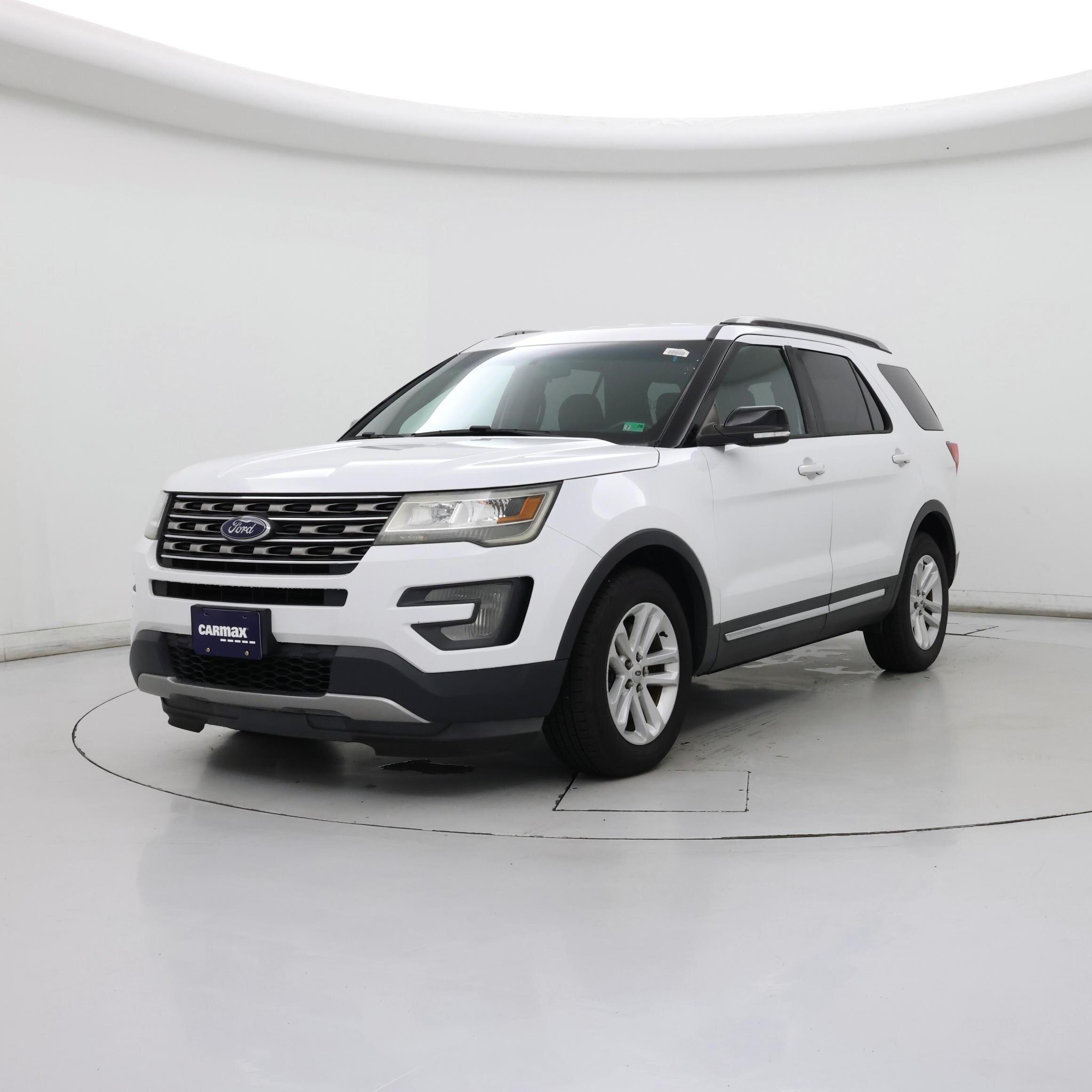 Thumbnail: 2016 Ford Explorer - 4