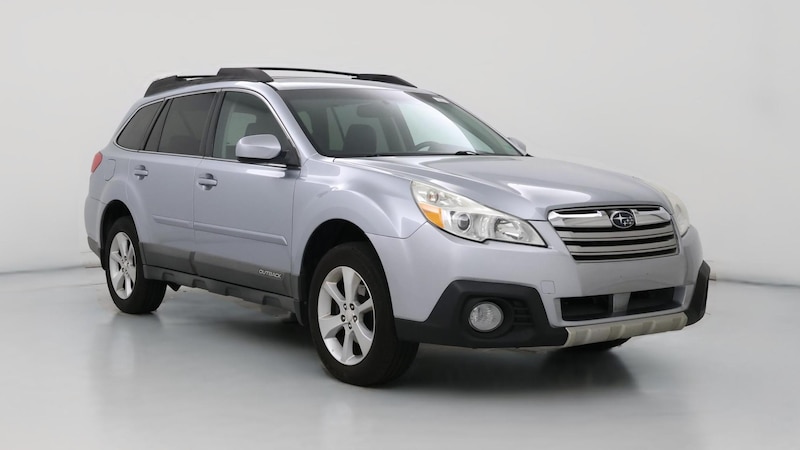 2013 Subaru Outback 2.5i Limited Hero Image