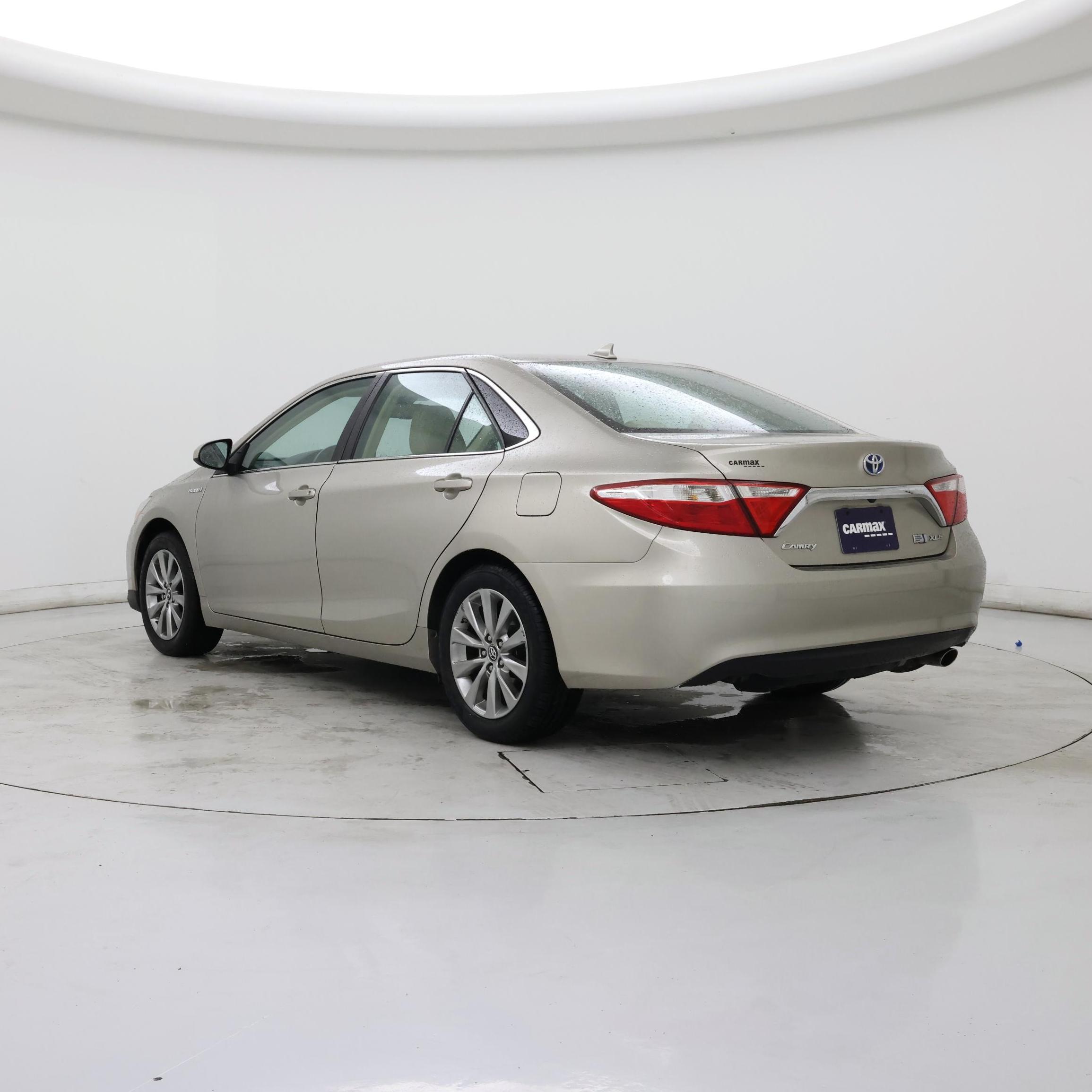 Thumbnail: 2017 Toyota Camry - 2