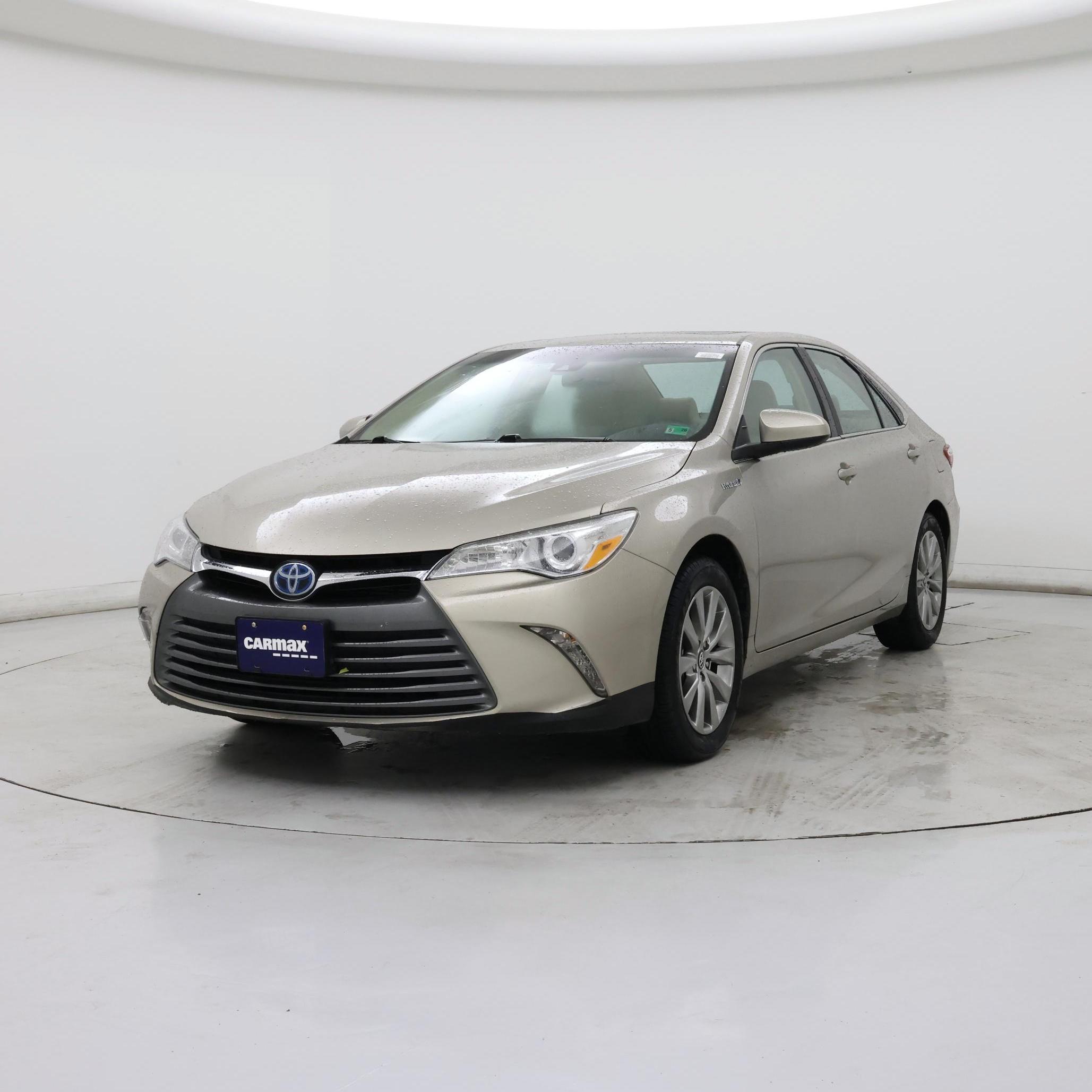 Thumbnail: 2017 Toyota Camry - 4