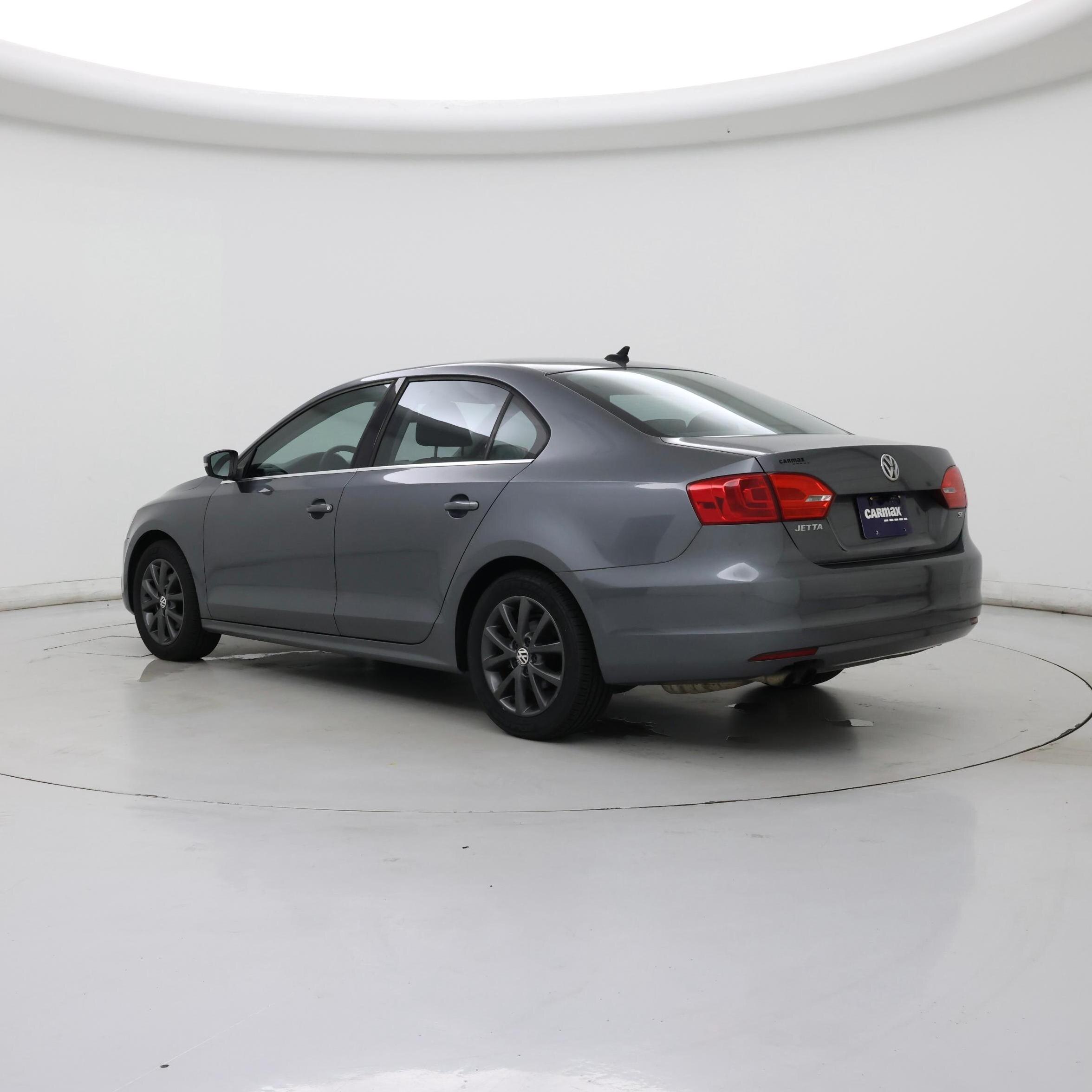 Thumbnail: 2014 Volkswagen Jetta - 2