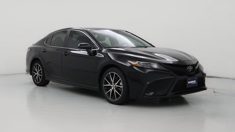2023 Toyota Camry SE Hero Image