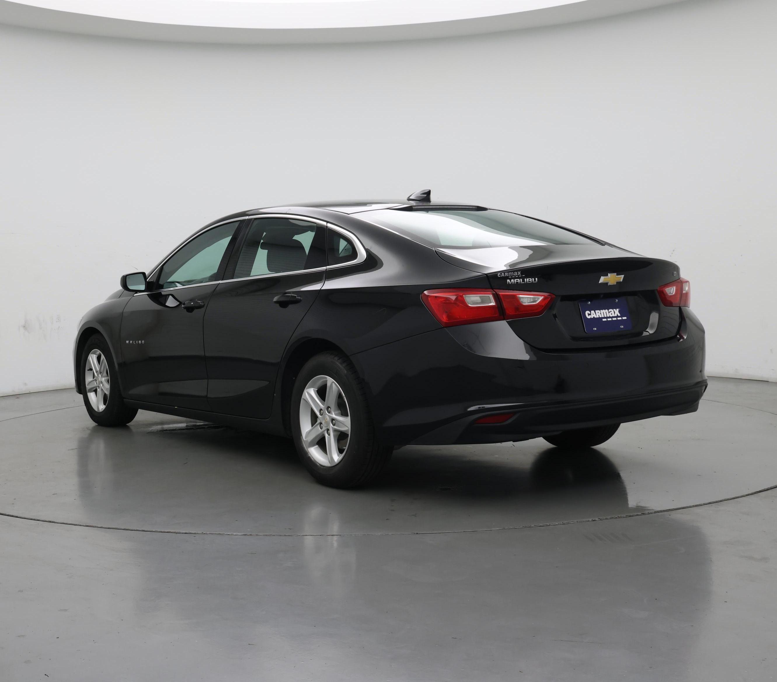 Thumbnail: 2023 Chevrolet Malibu - 2