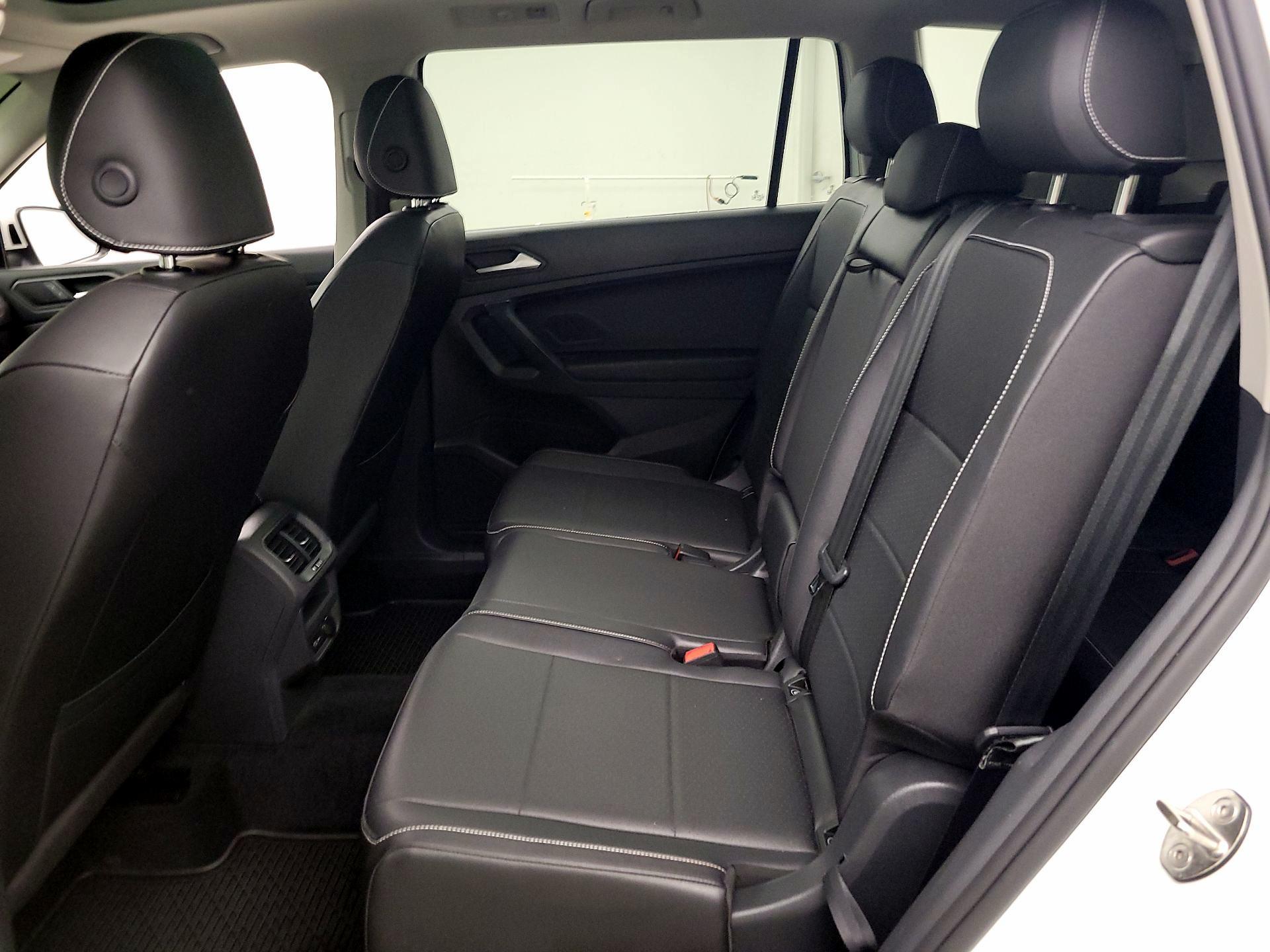 Thumbnail: 2021 Volkswagen Tiguan - 20