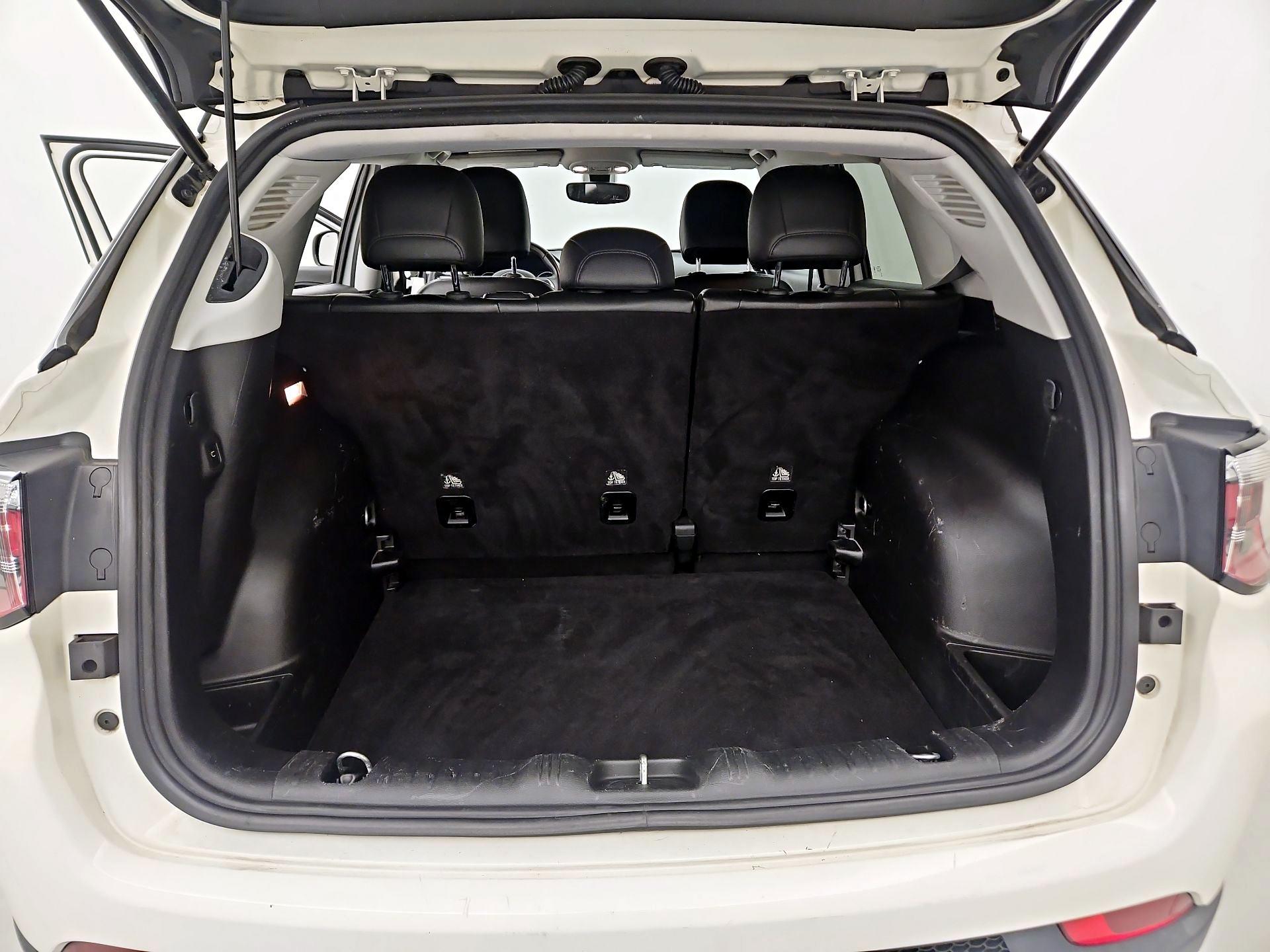 Thumbnail: 2018 Jeep Compass - 20