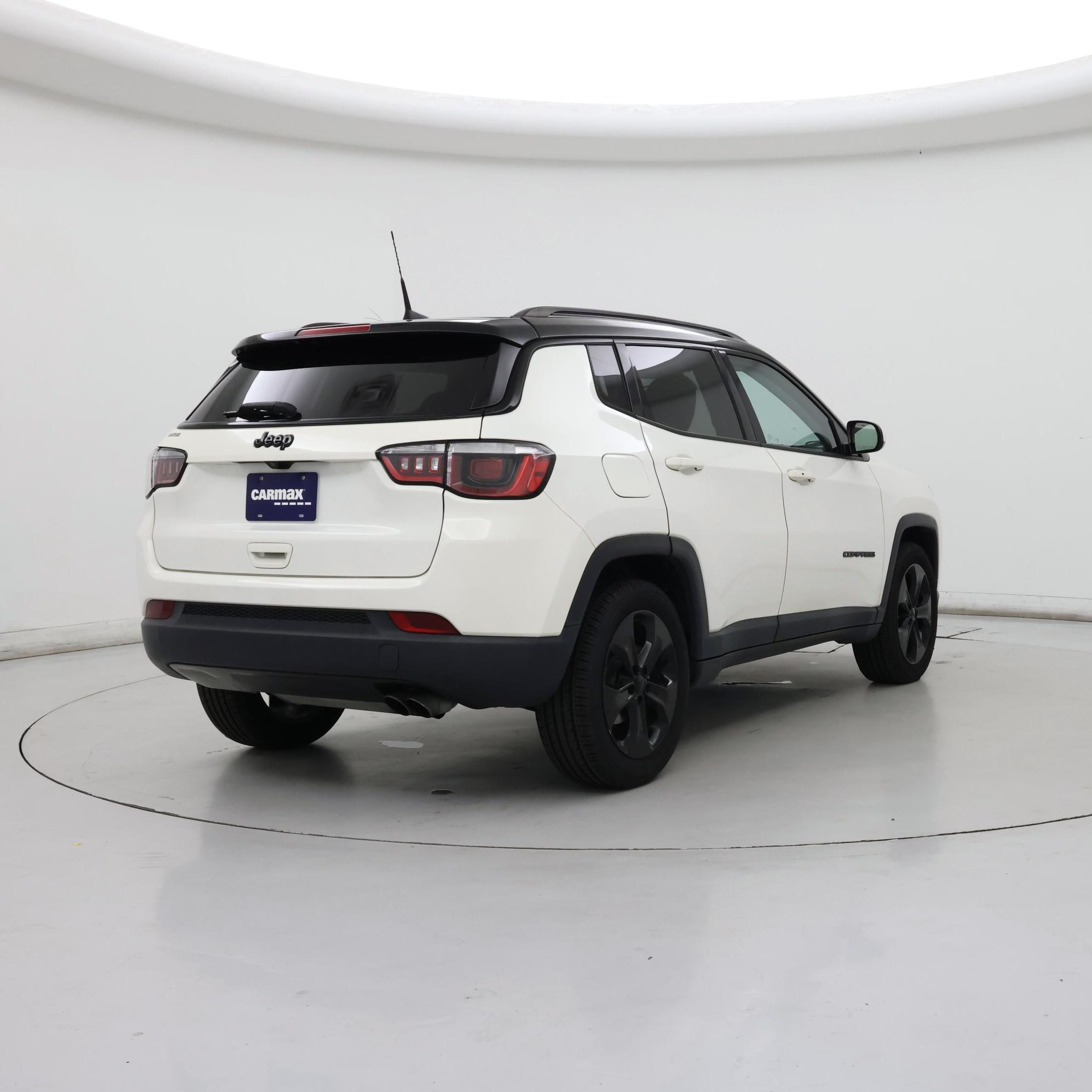 Thumbnail: 2018 Jeep Compass - 8