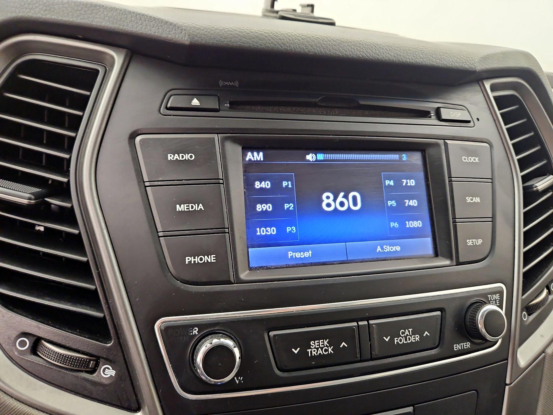 Thumbnail: 2017 Hyundai Santa Fe - 15
