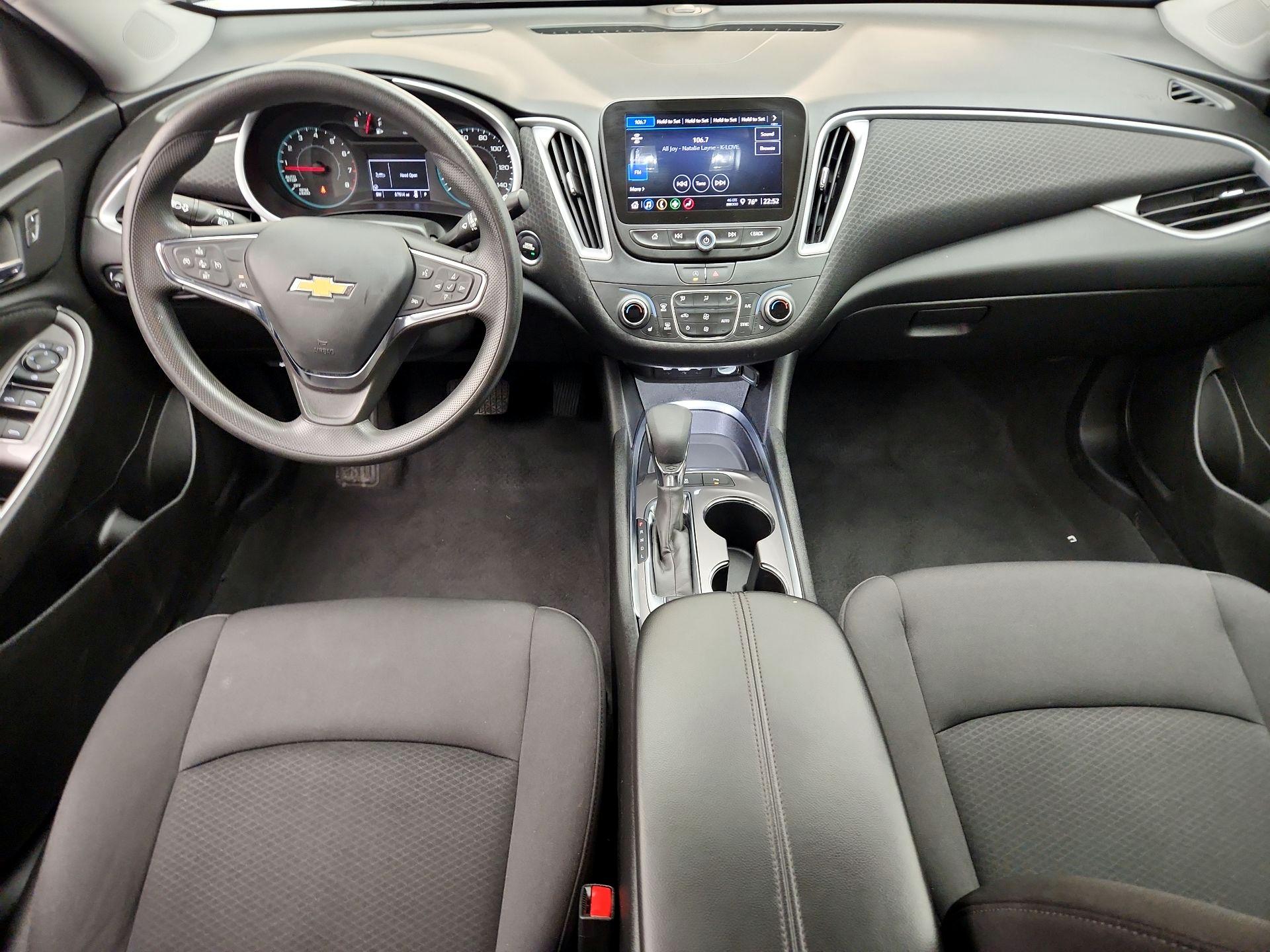 Thumbnail: 2023 Chevrolet Malibu - 9