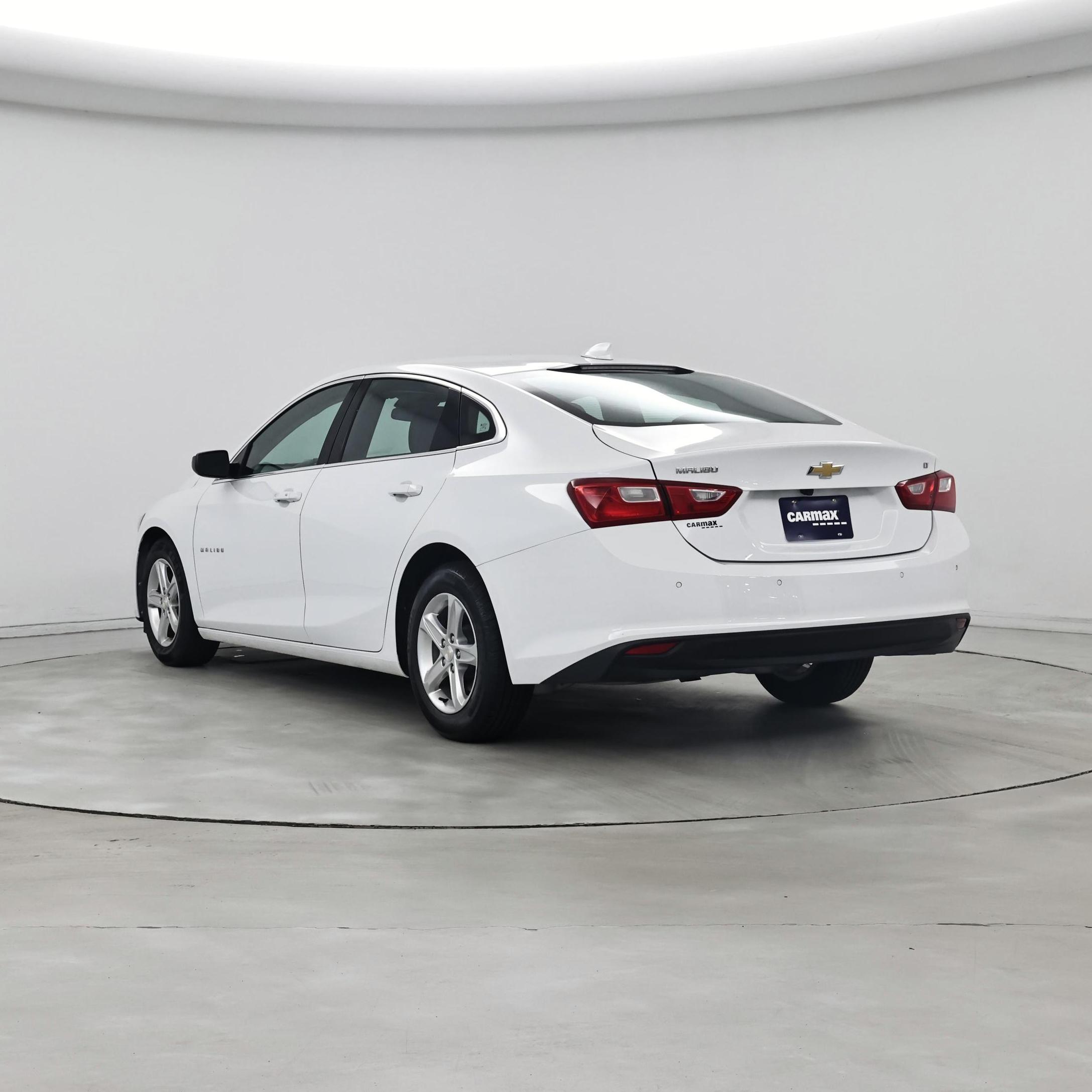 Thumbnail: 2023 Chevrolet Malibu - 2