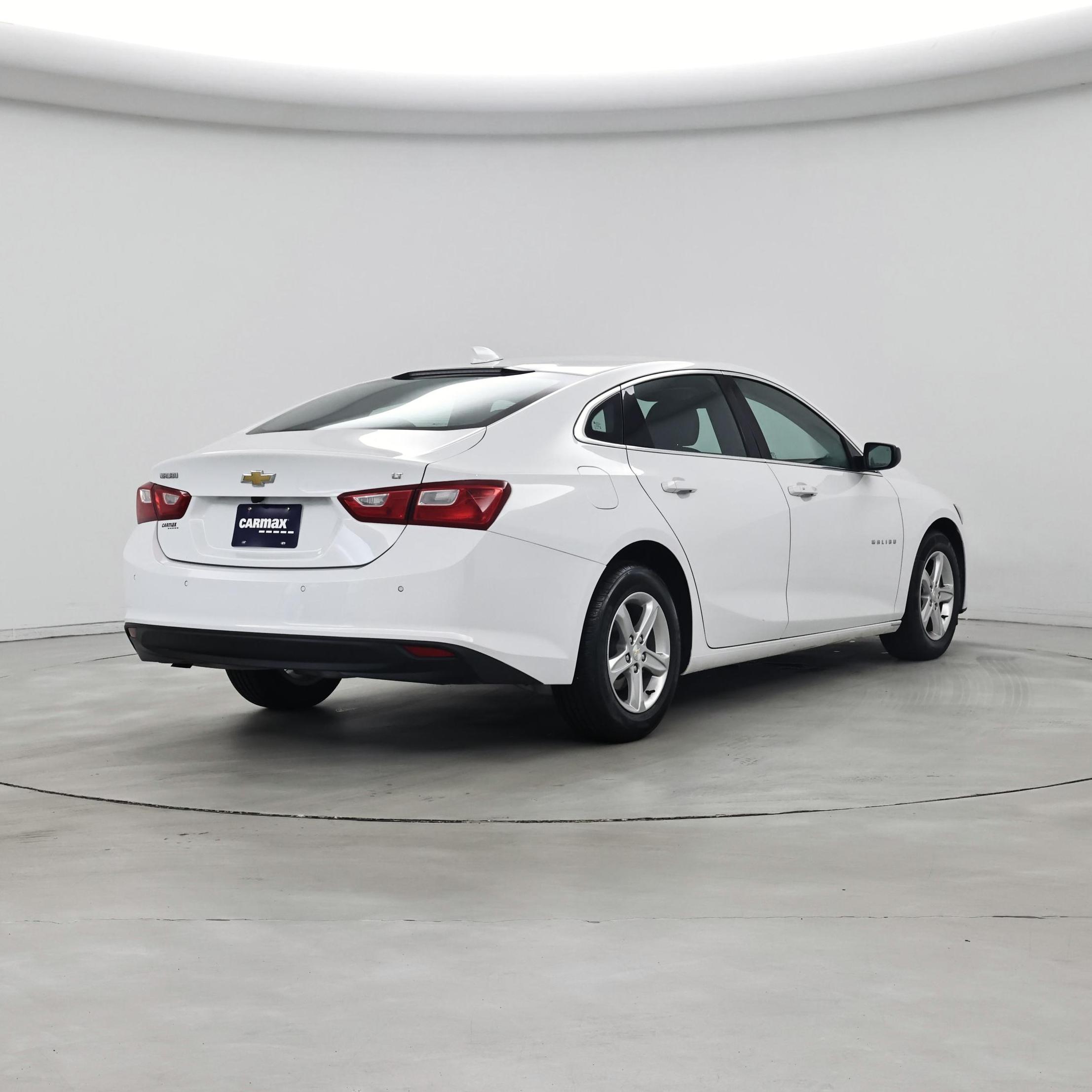 Thumbnail: 2023 Chevrolet Malibu - 8