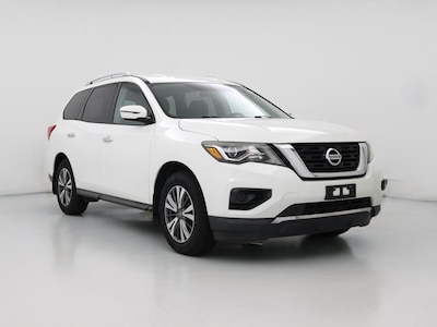 White 2017 Nissan Pathfinder S