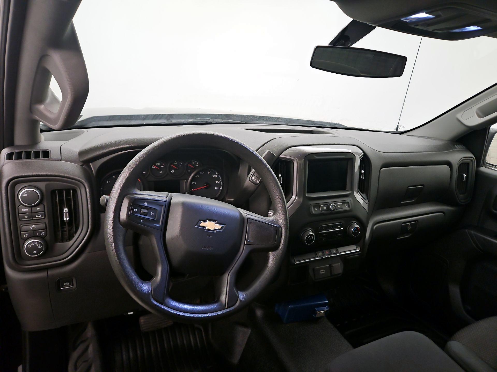 Thumbnail: 2021 Chevrolet Silverado 1500 - 9