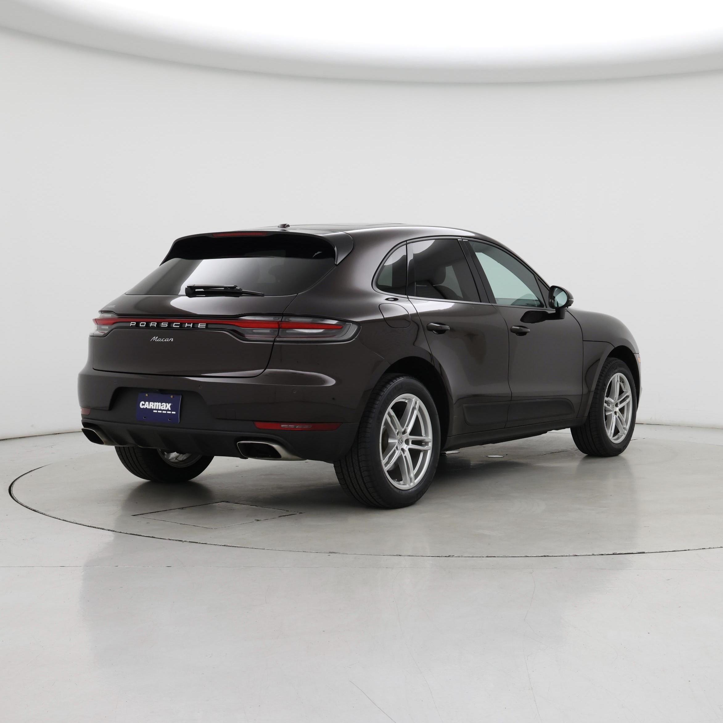 Thumbnail: 2021 Porsche Macan - 8