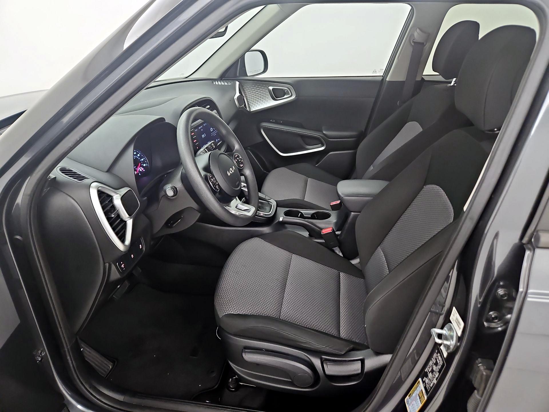 Thumbnail: 2022 Kia Soul - 11