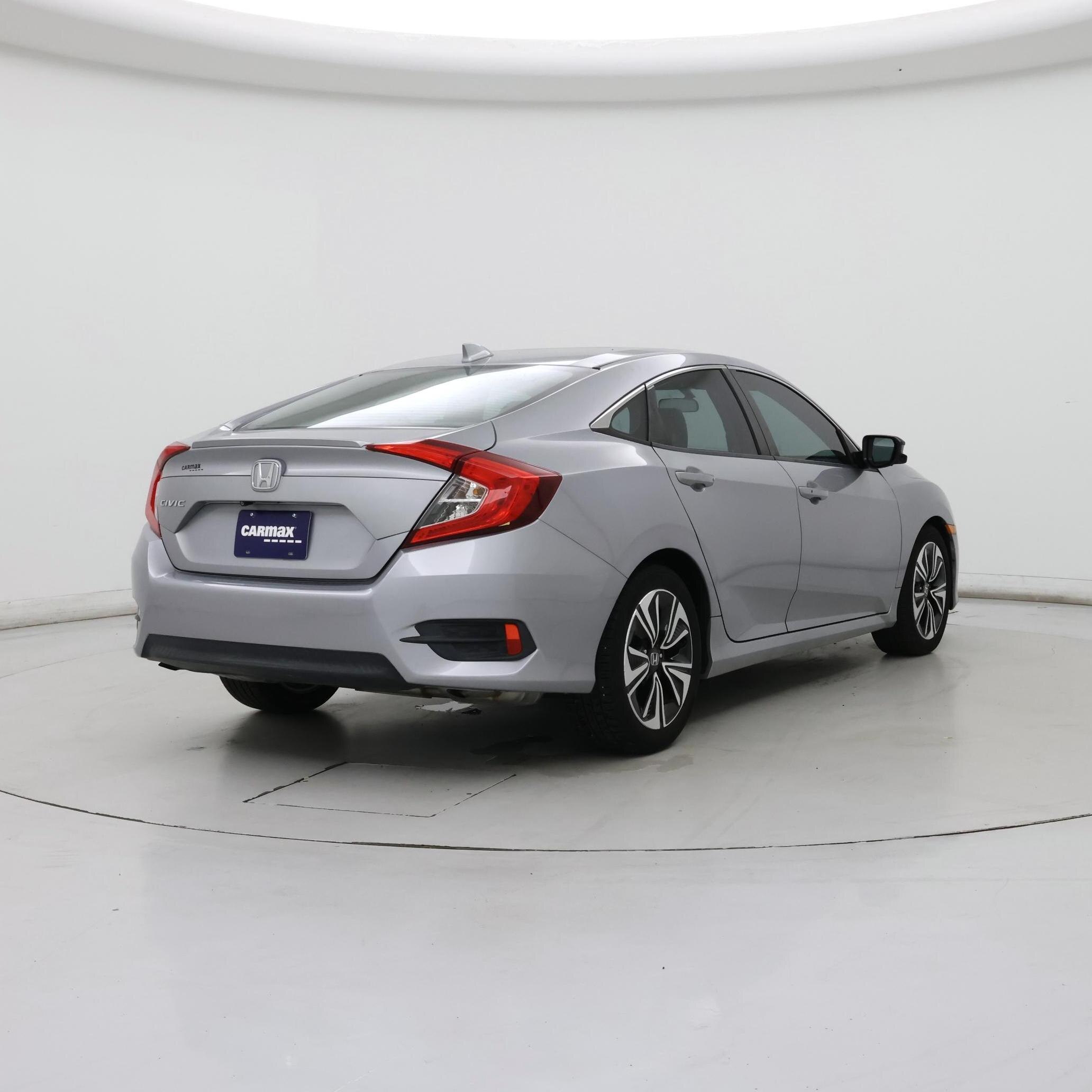 Thumbnail: 2017 Honda Civic - 8