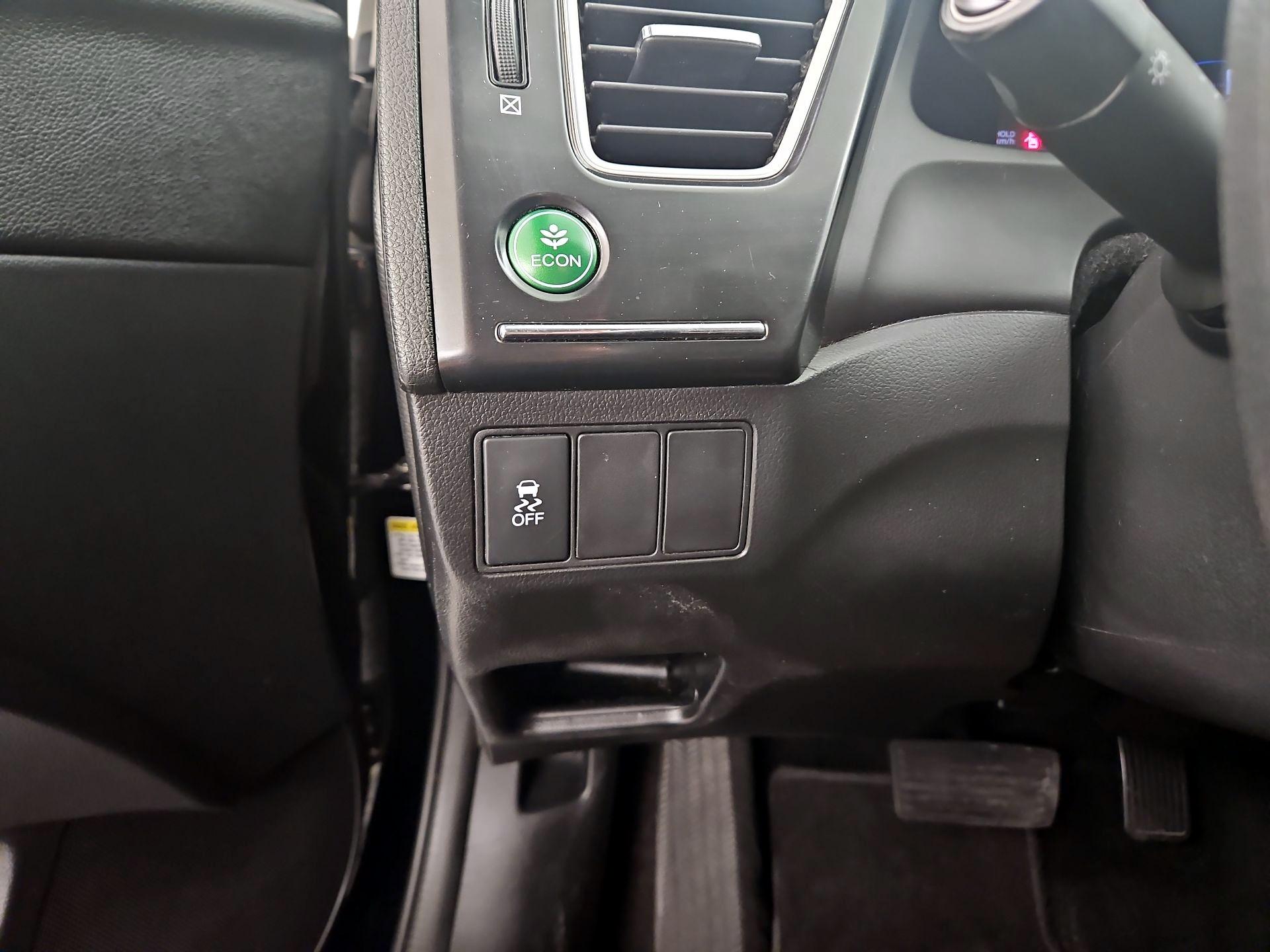 Thumbnail: 2015 Honda Civic - 13