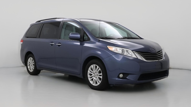 2013 Toyota Sienna XLE Hero Image