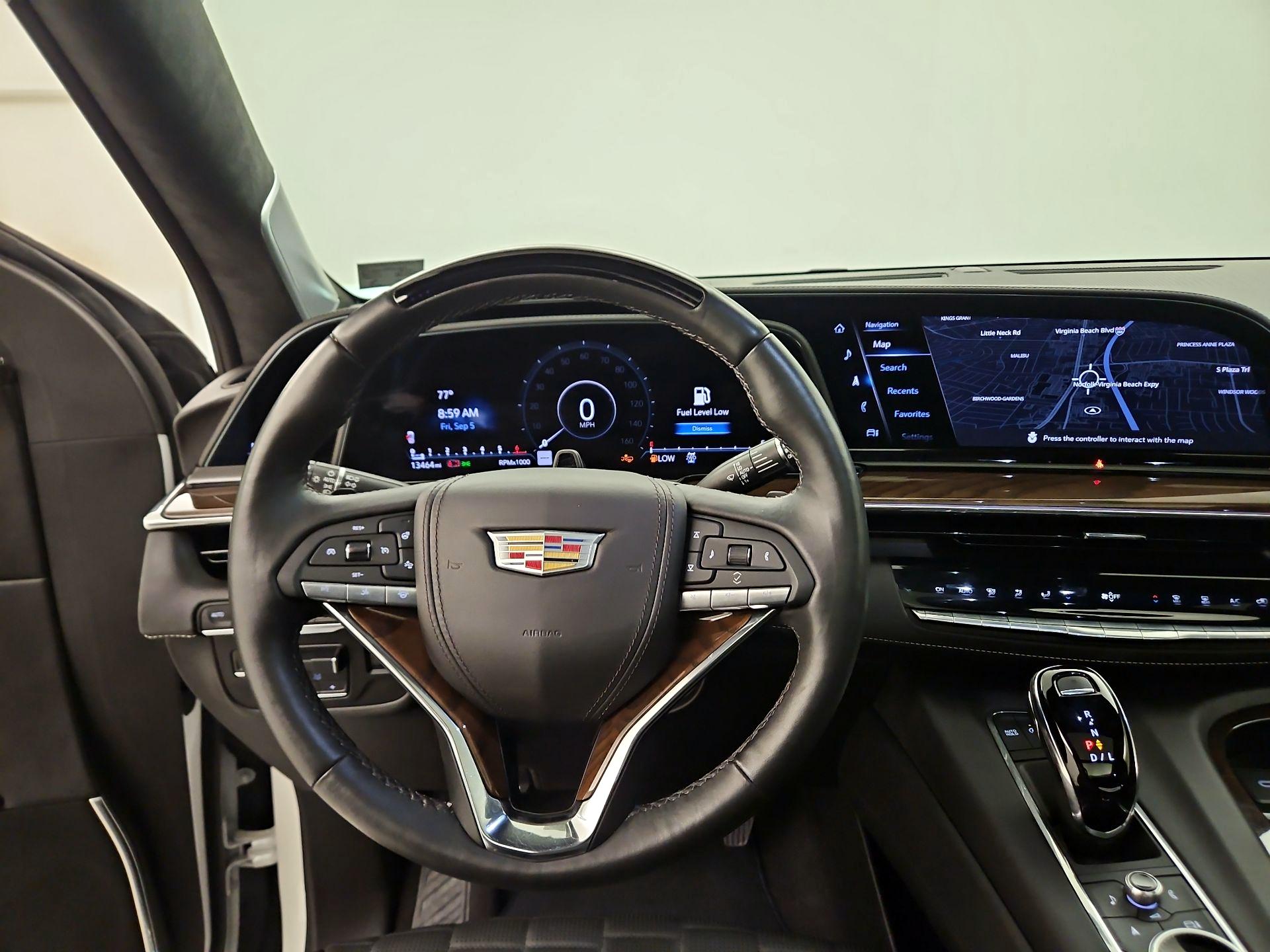 Thumbnail: 2024 Cadillac Escalade - 10