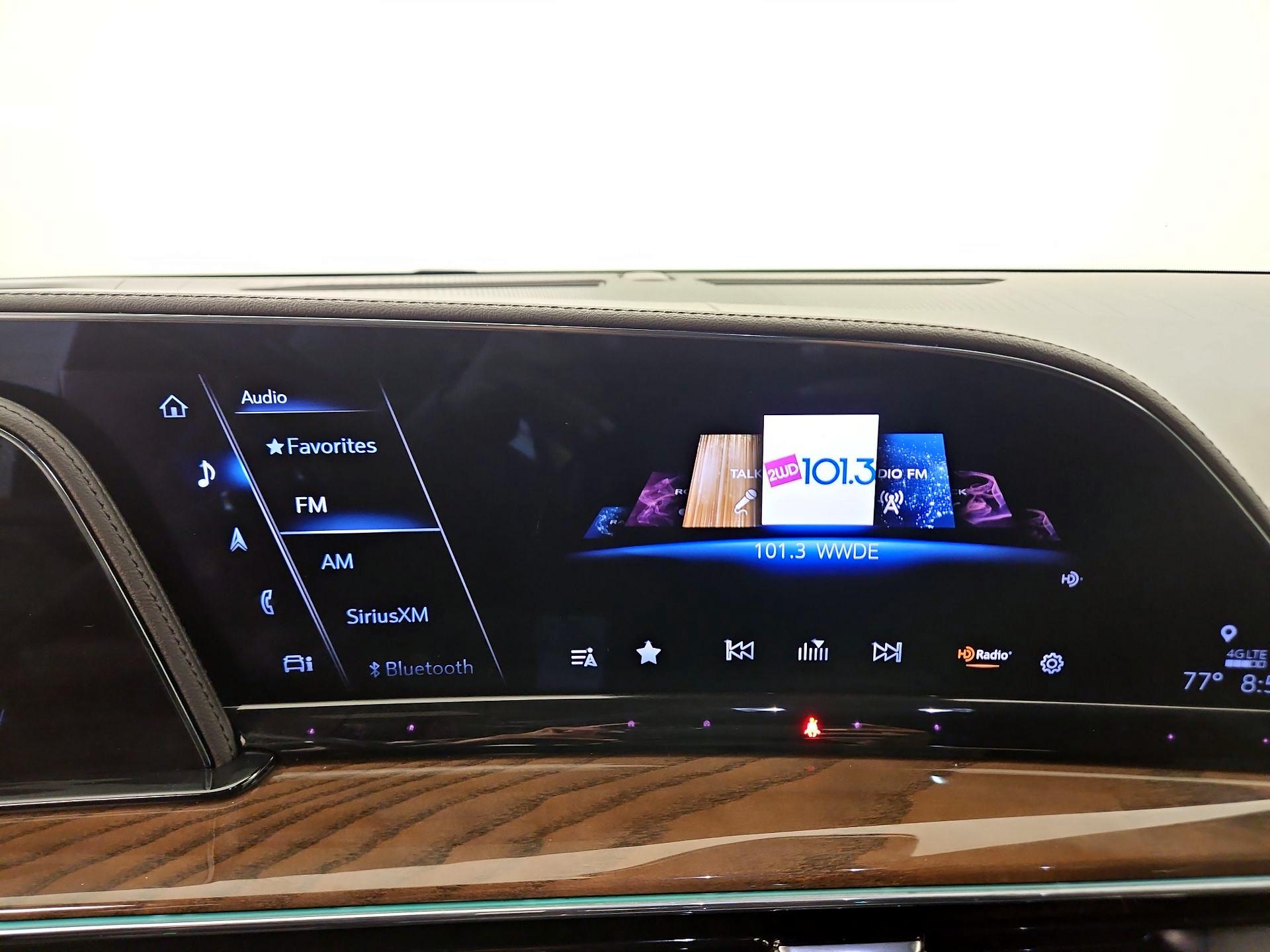 Thumbnail: 2024 Cadillac Escalade - 16