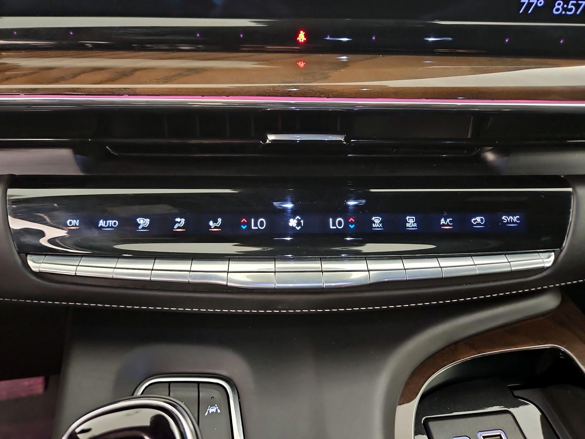 Thumbnail: 2024 Cadillac Escalade - 17