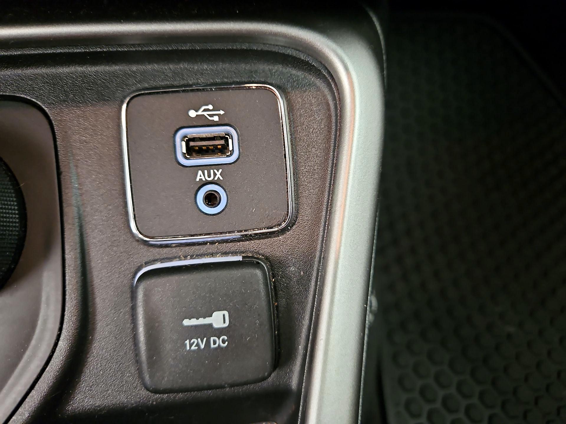 Thumbnail: 2018 Jeep Compass - 19