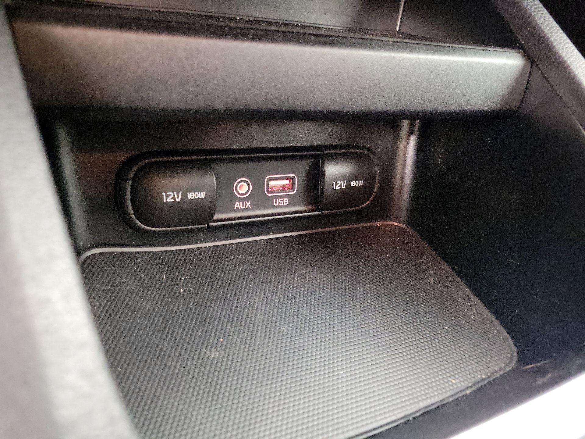 Thumbnail: 2021 Kia Forte - 18