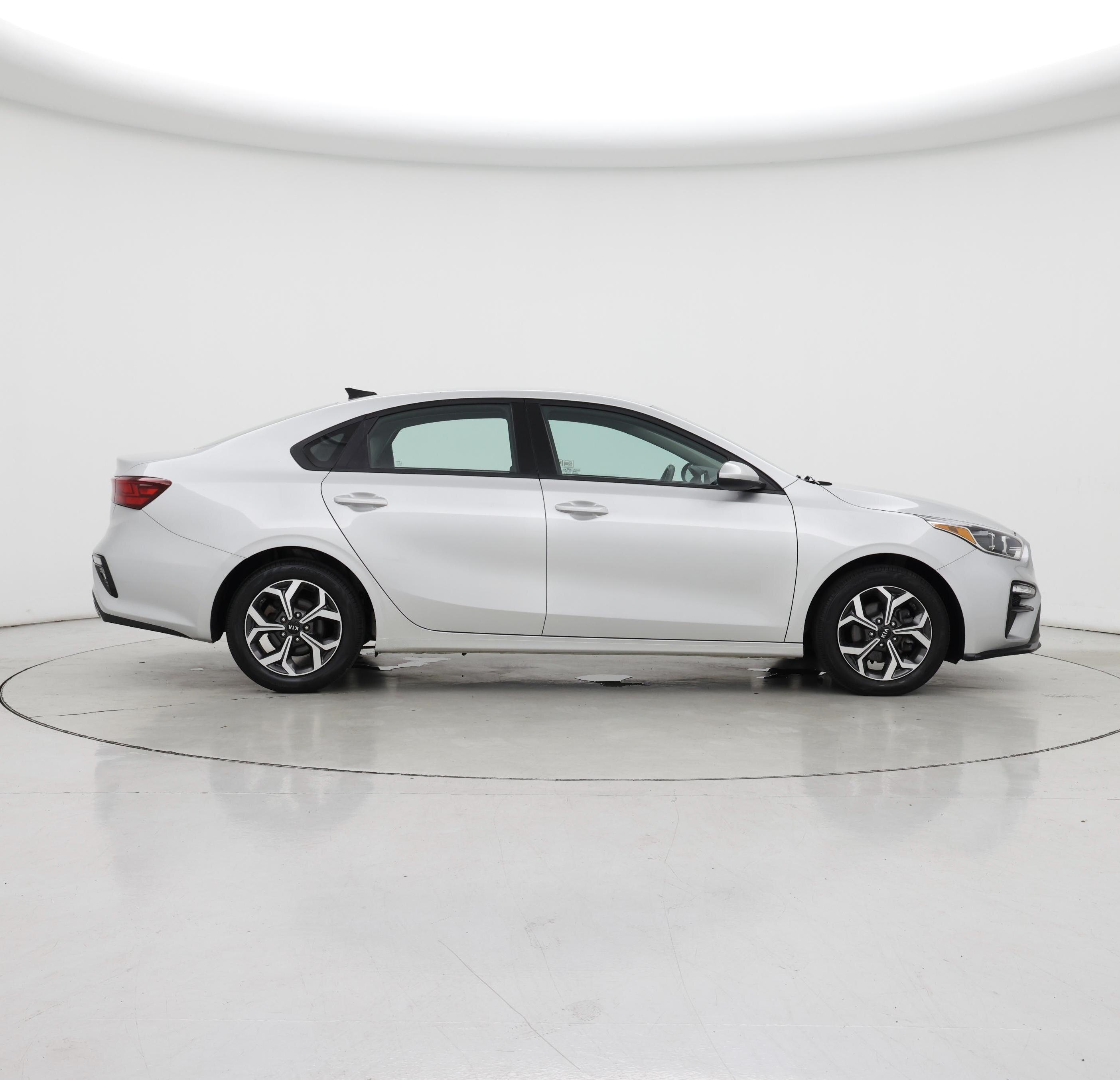 Thumbnail: 2021 Kia Forte - 7