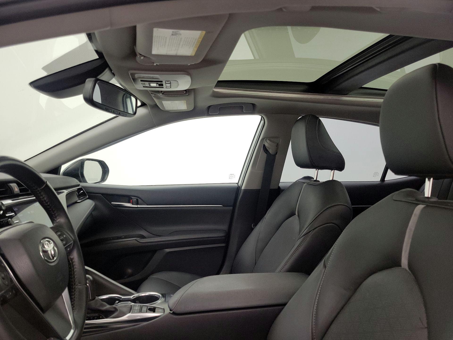 Thumbnail: 2020 Toyota Camry - 19