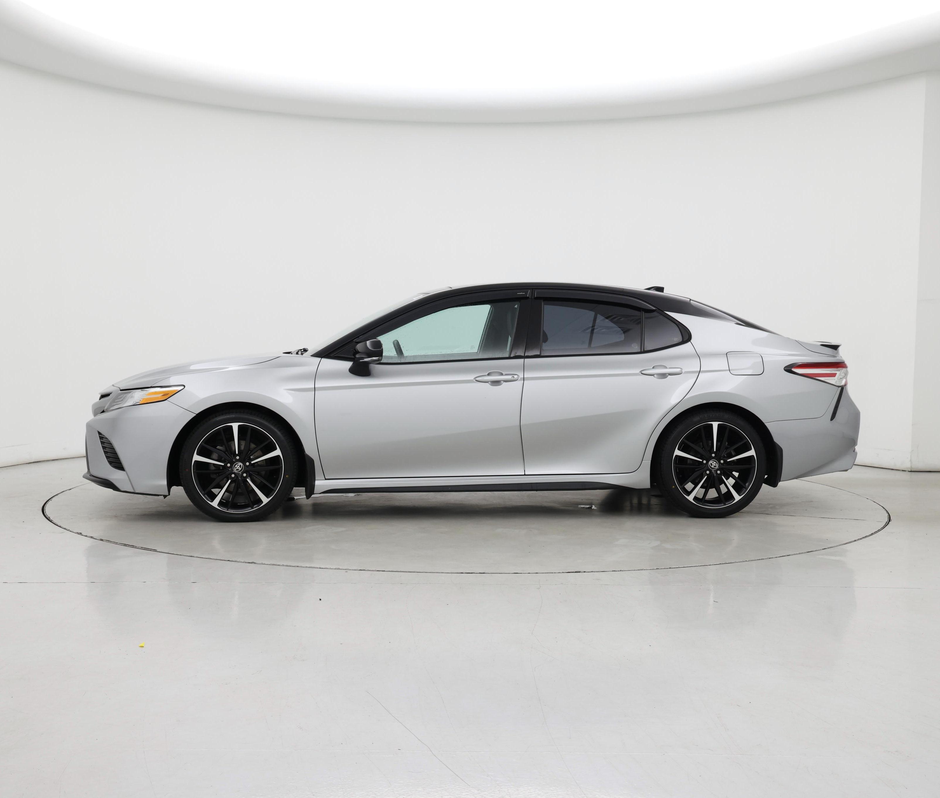 Thumbnail: 2020 Toyota Camry - 3