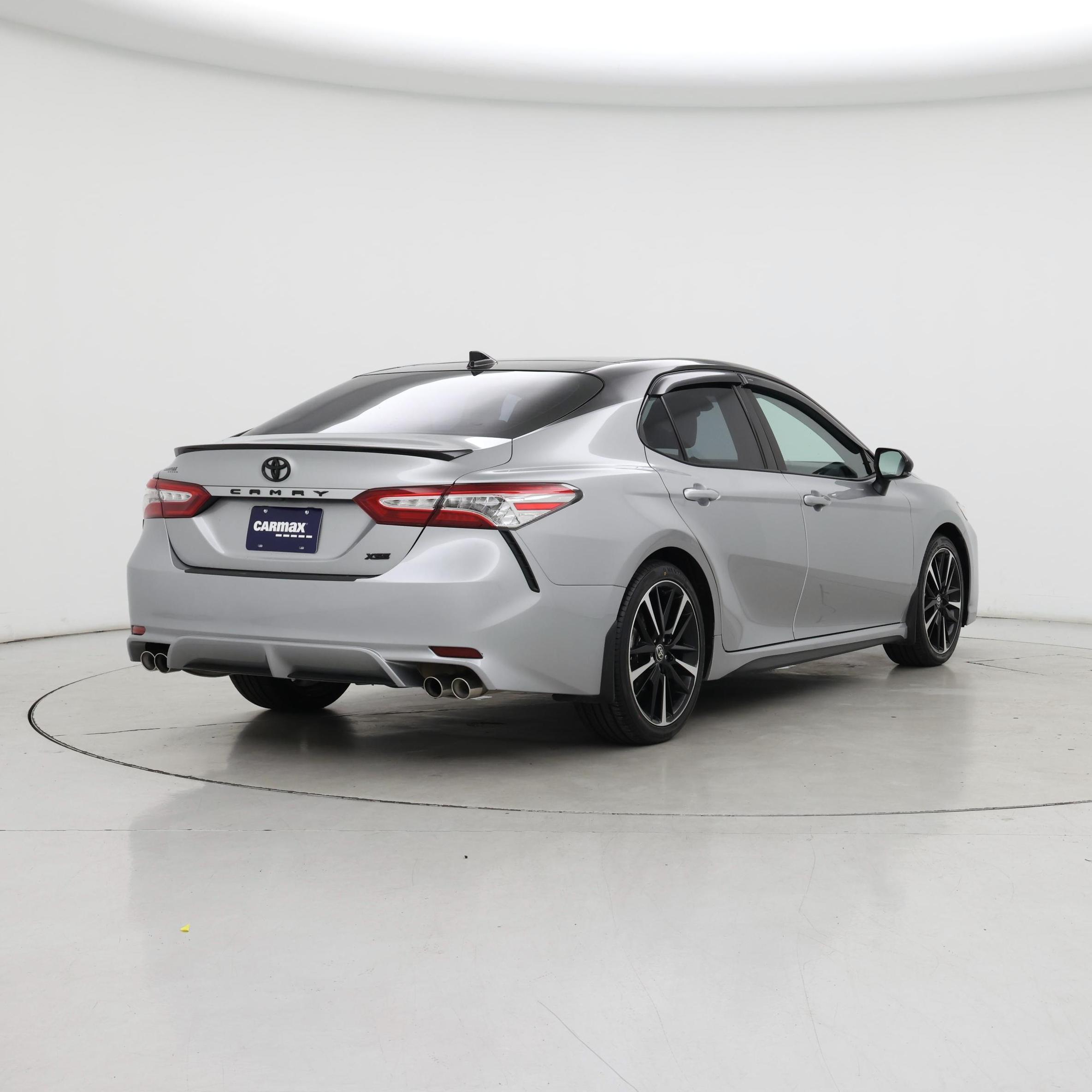 Thumbnail: 2020 Toyota Camry - 8