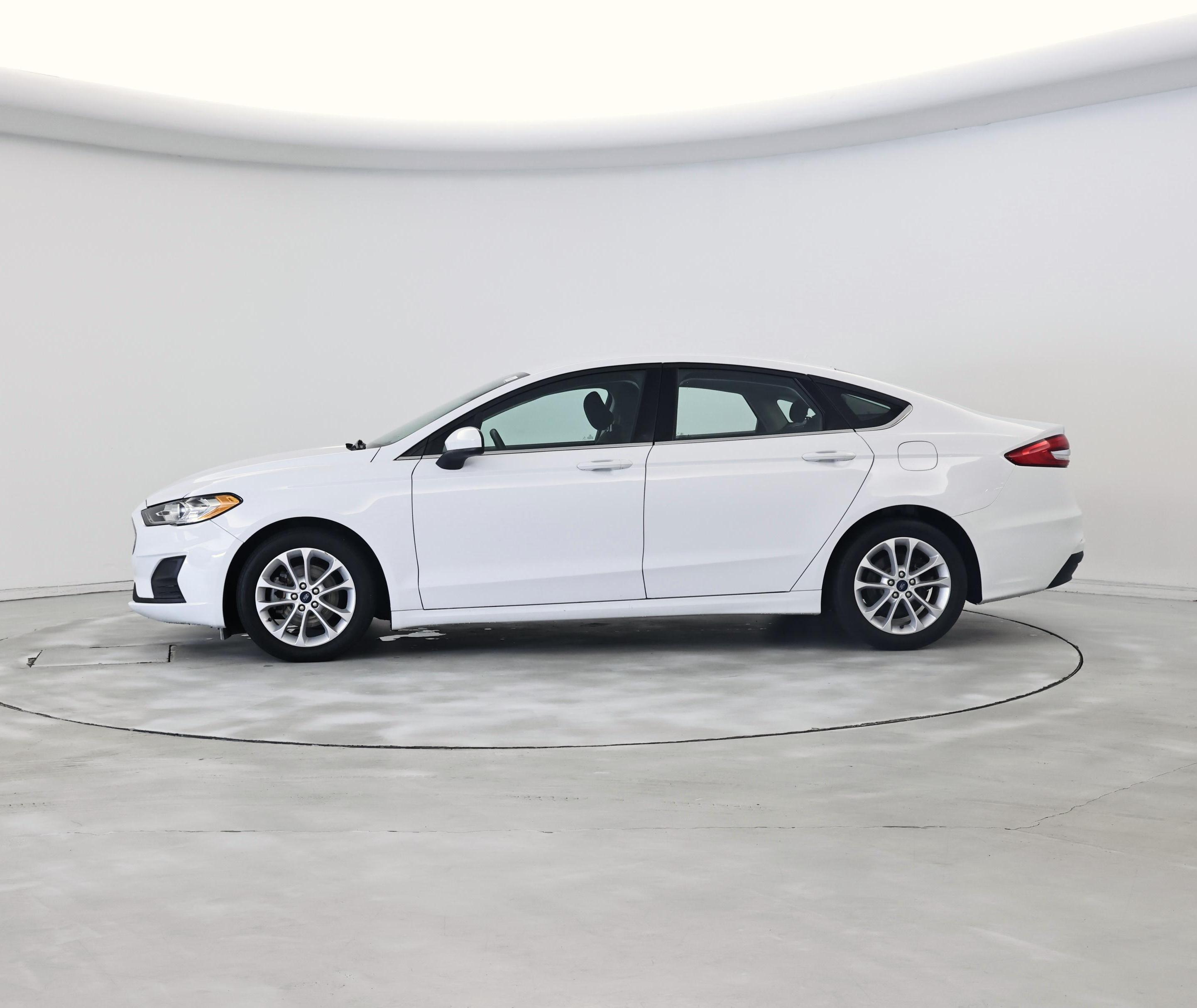 Thumbnail: 2020 Ford Fusion - 3